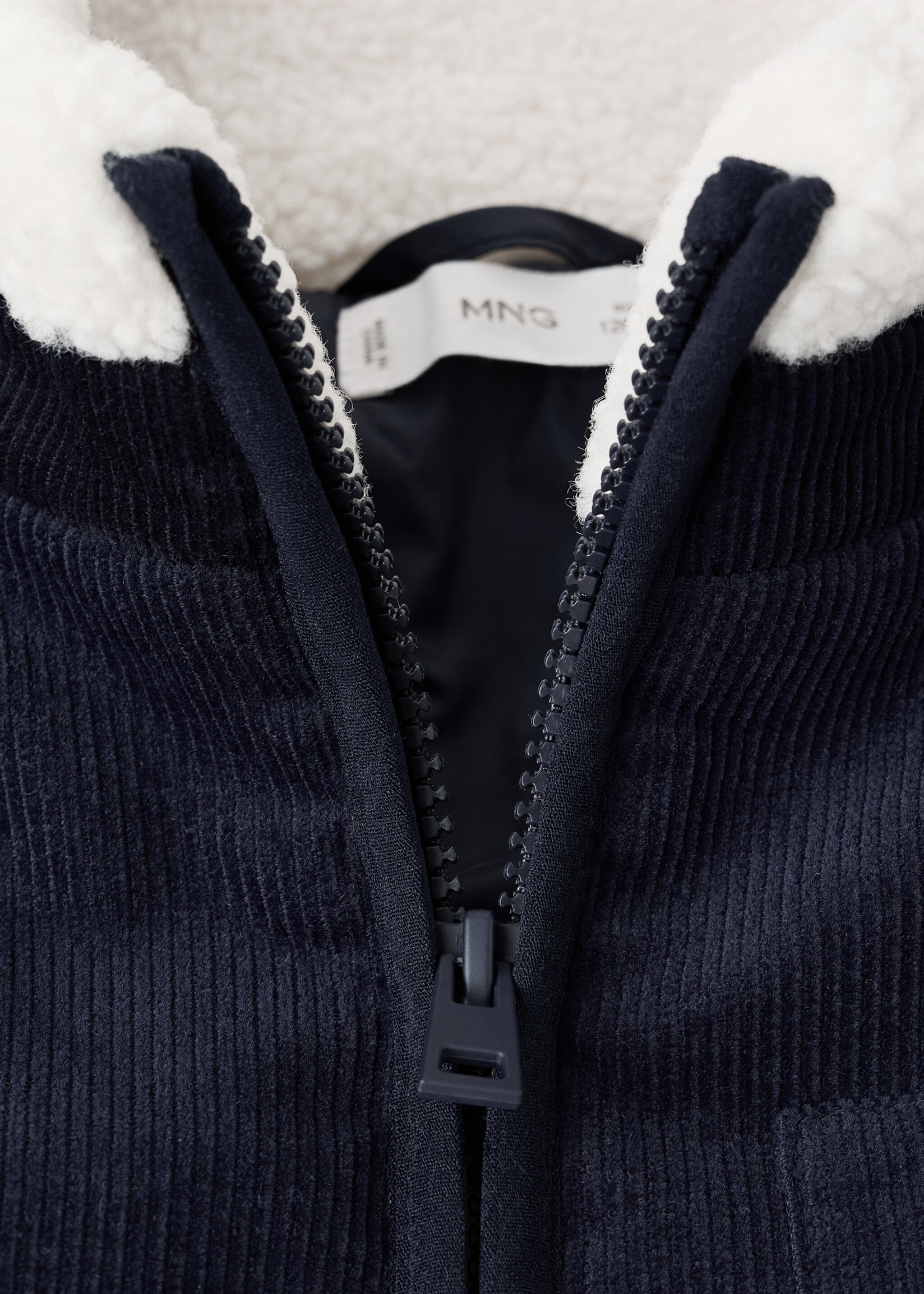 Shearling-effect jacket - Details of the article 8, Off White. Ref: 17096332-00.