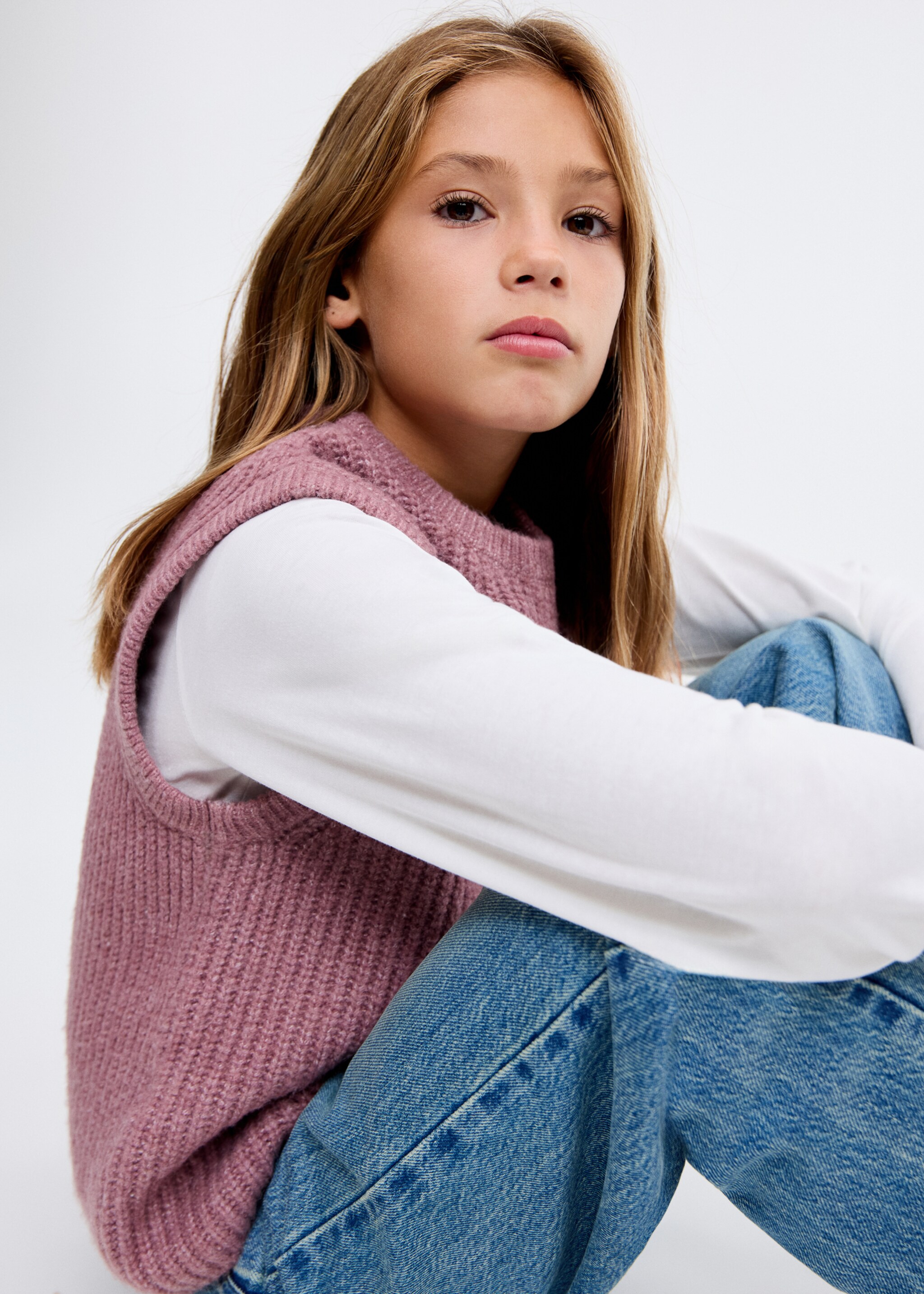 Ribbed jersey jacket - Details of the article 1, Cherry. Ref: 17096336-00.