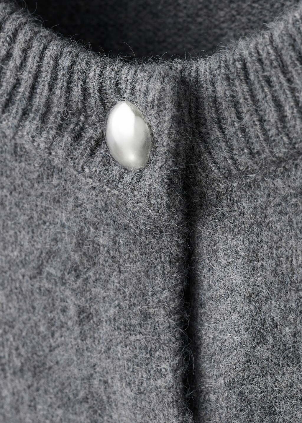 Mango Chunky-knit cardigan with buttons