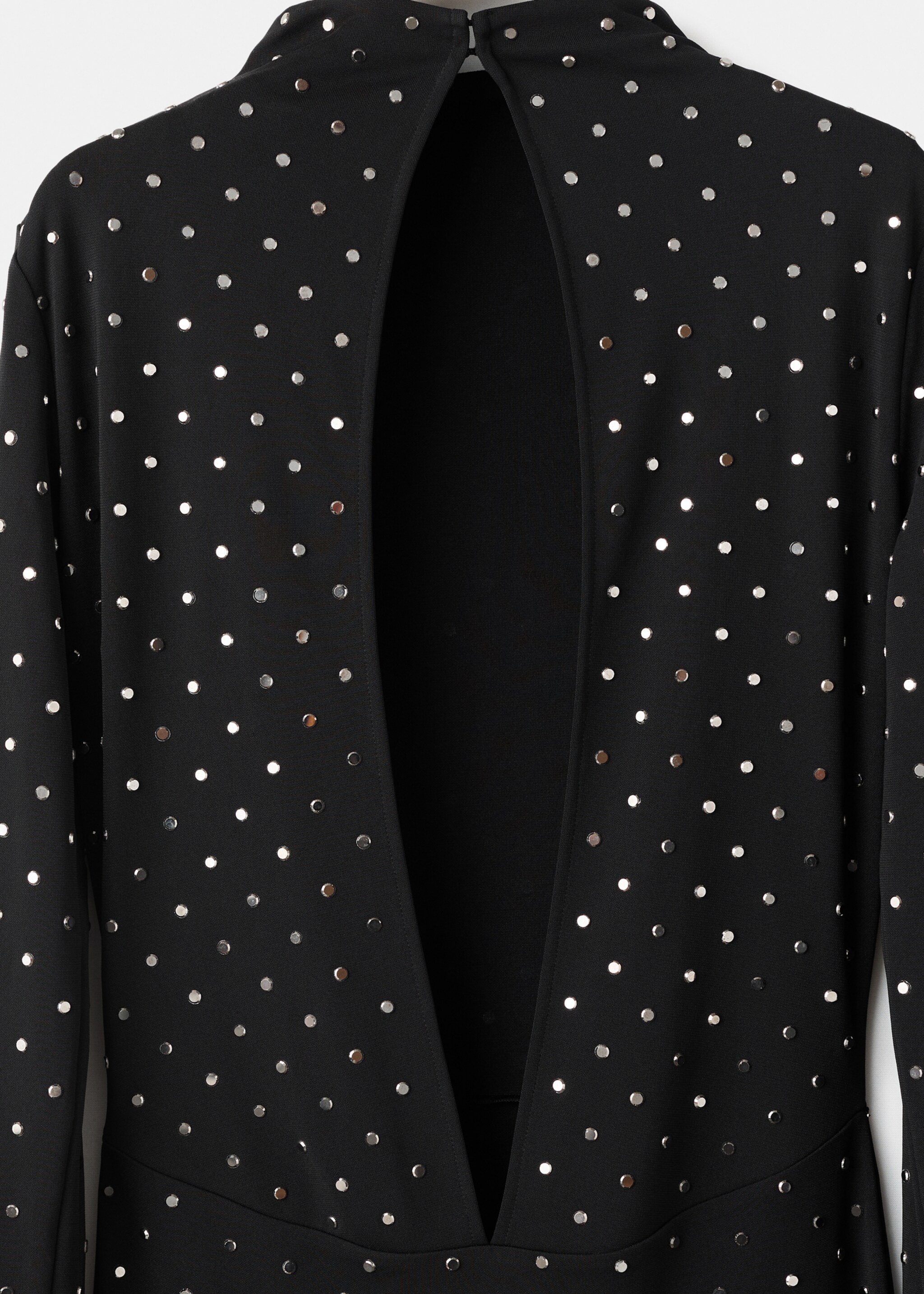 Crystal open-back dress - Details of the article 8, Black. Ref: 17096356-00.