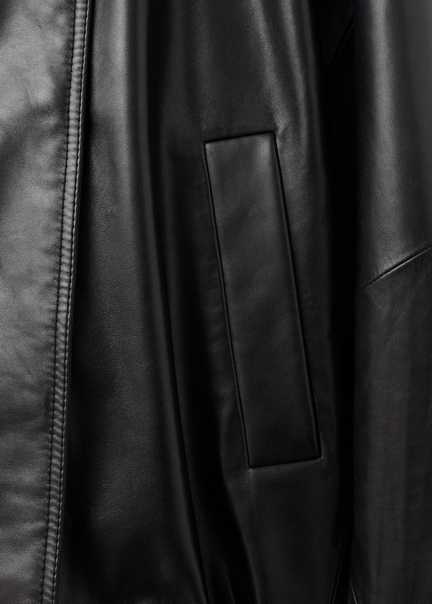 100% leather jacket with notched lapel collar - Details of the article 0