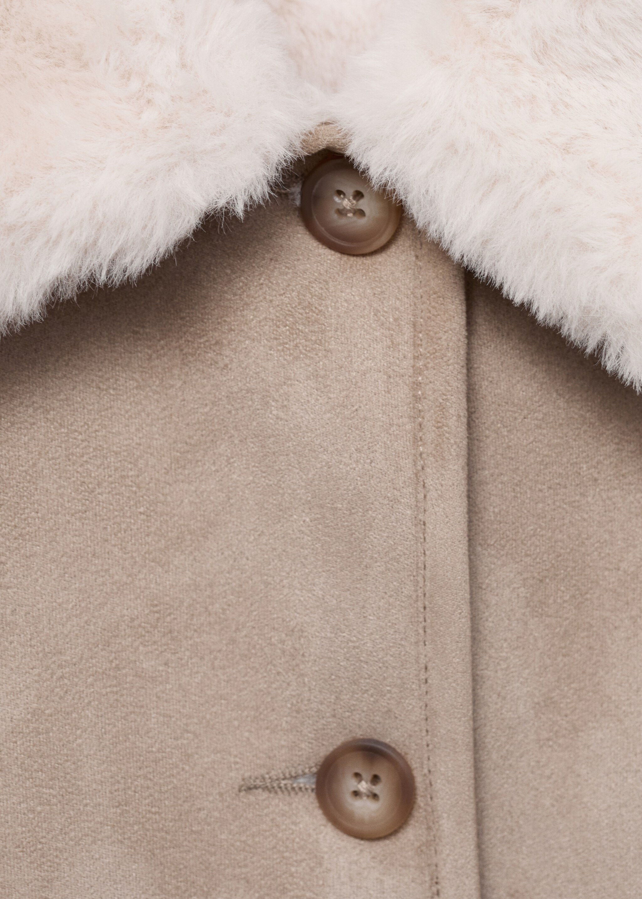 Manteau en suédine et imitation fourrure - Détail de l'article 8, Gris clair/pastel. Ref: 17096721-00.