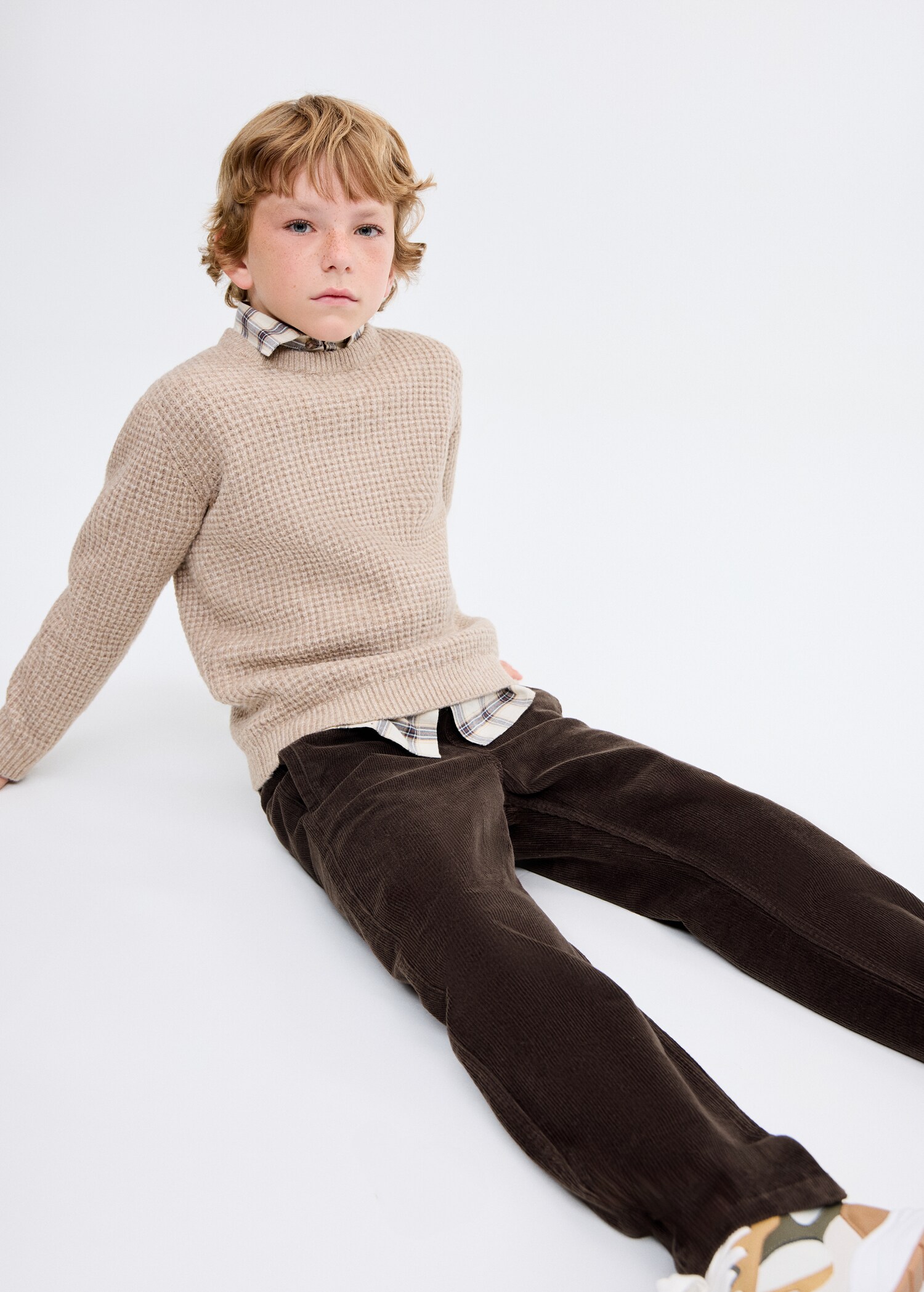 Pantalon droit en velours côtelé - Plan moyen