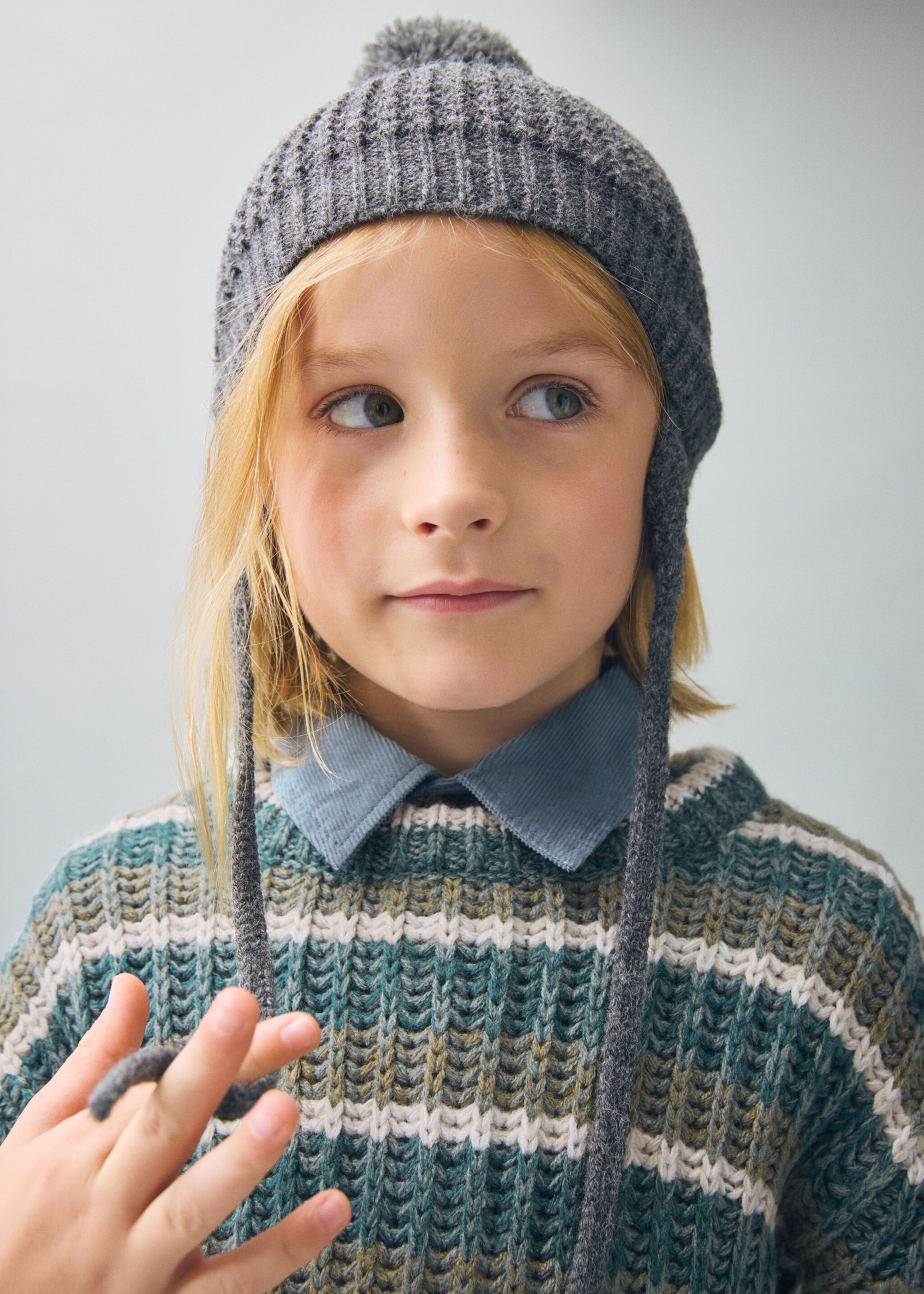 Knit striped sweater - Details of the article 1, Forest Green. Ref: 17096726-00.