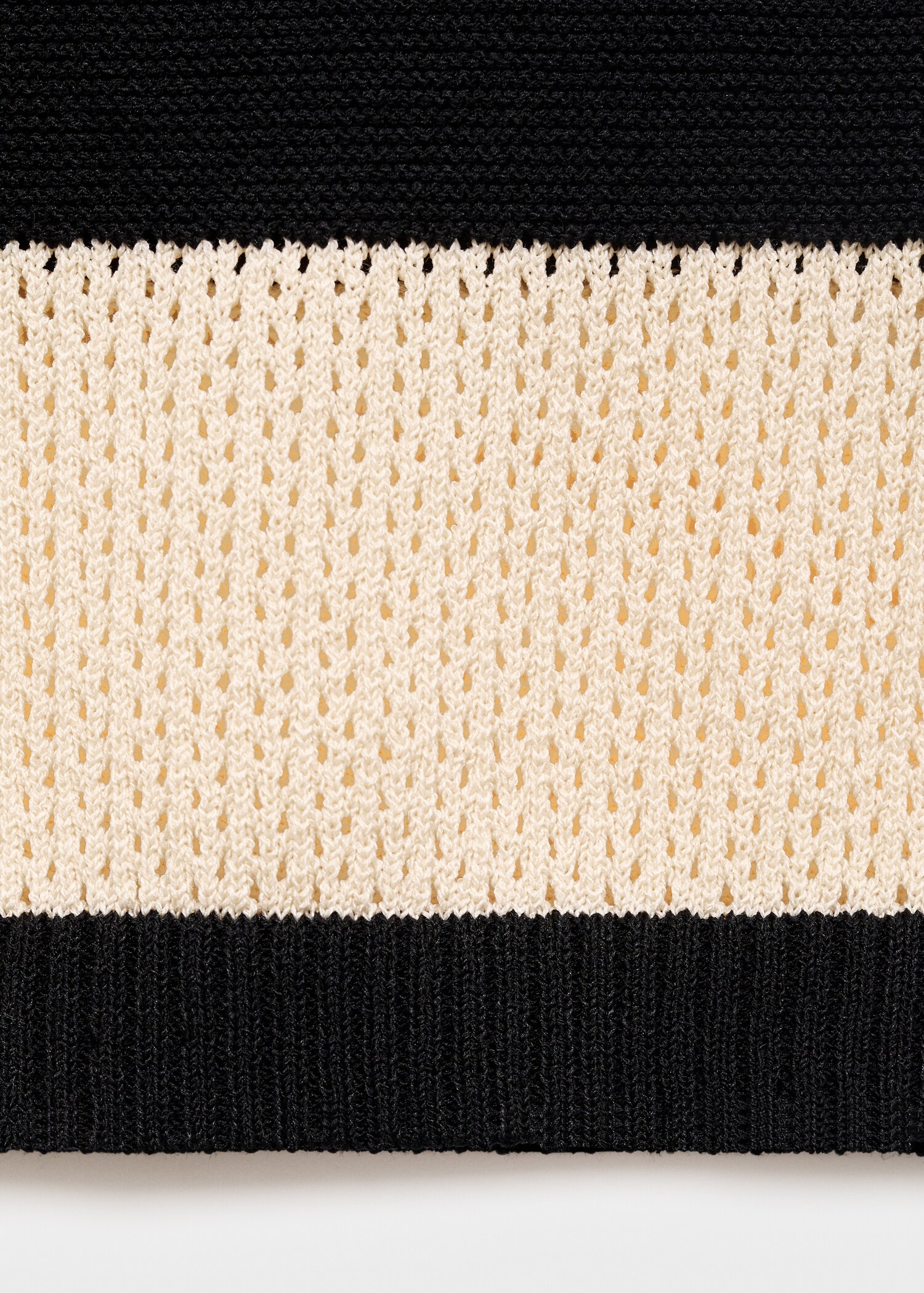 Knitted V-neck top with stripes - Details of the article 0