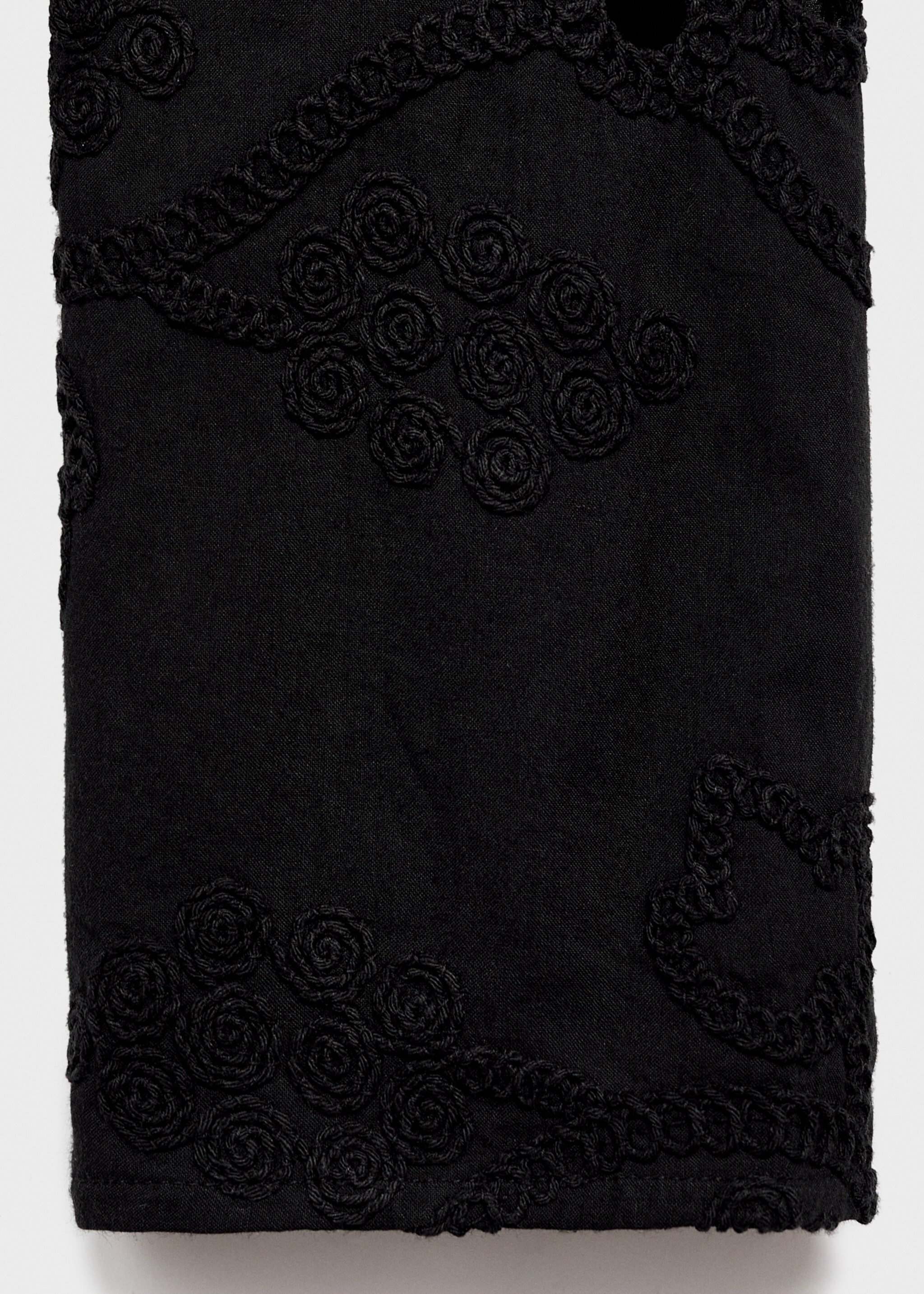 Blouse brodée boutons - Détail de l'article 8, Noir. Ref: 17096729-00.