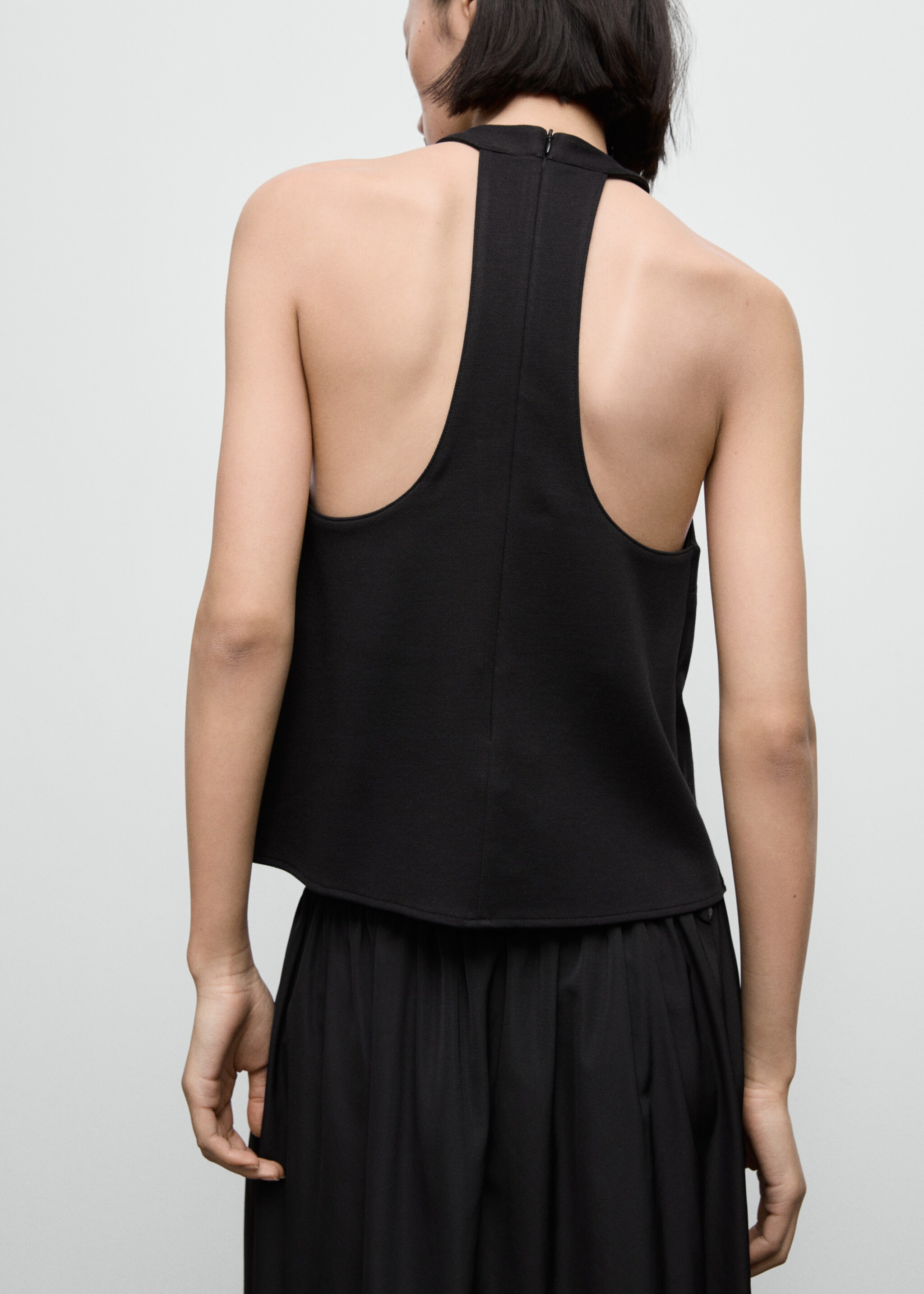 Halter top with low-cut back - Reverse of the article, Black. Ref: 17096730-00.