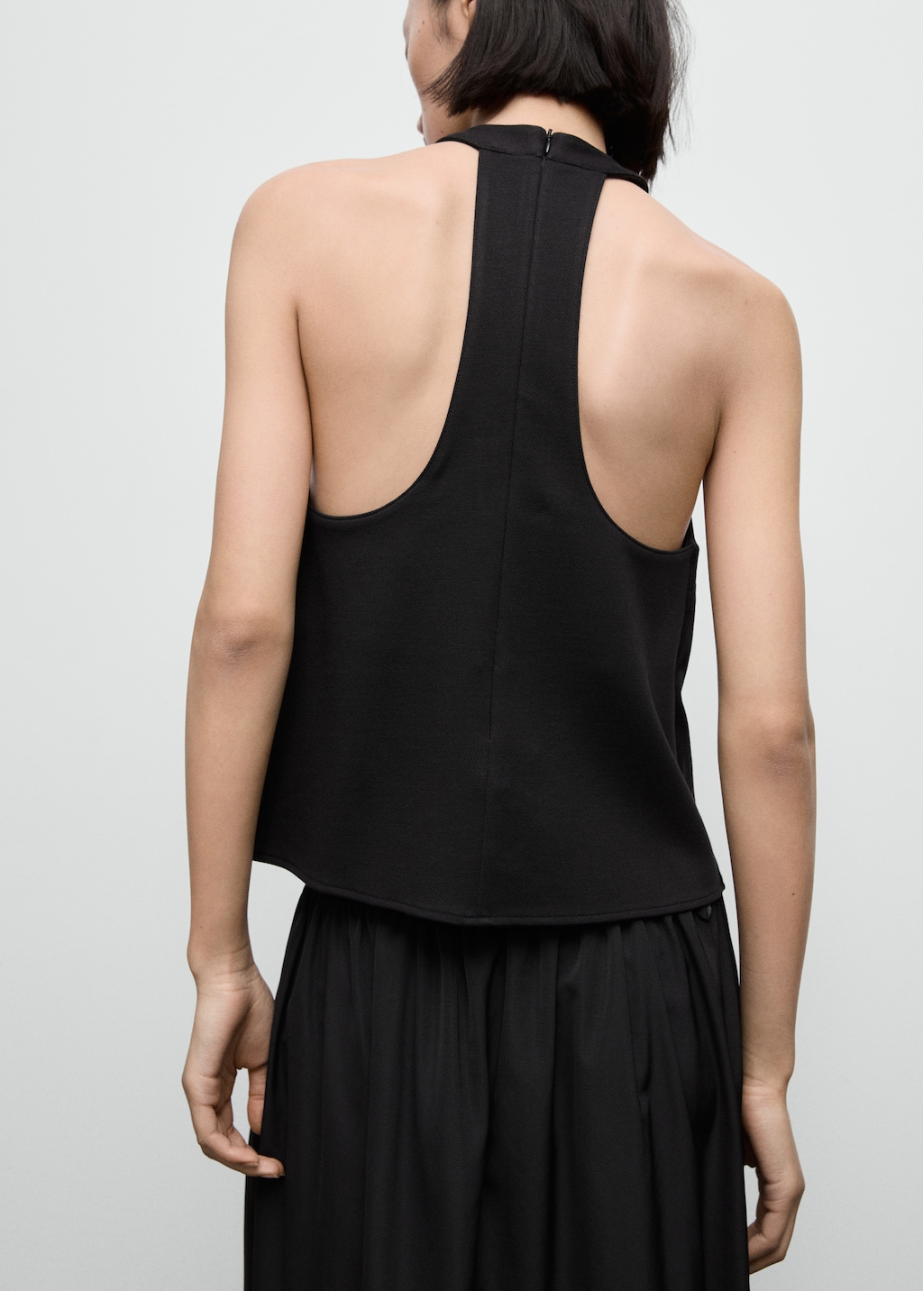 Halter top with low-cut back