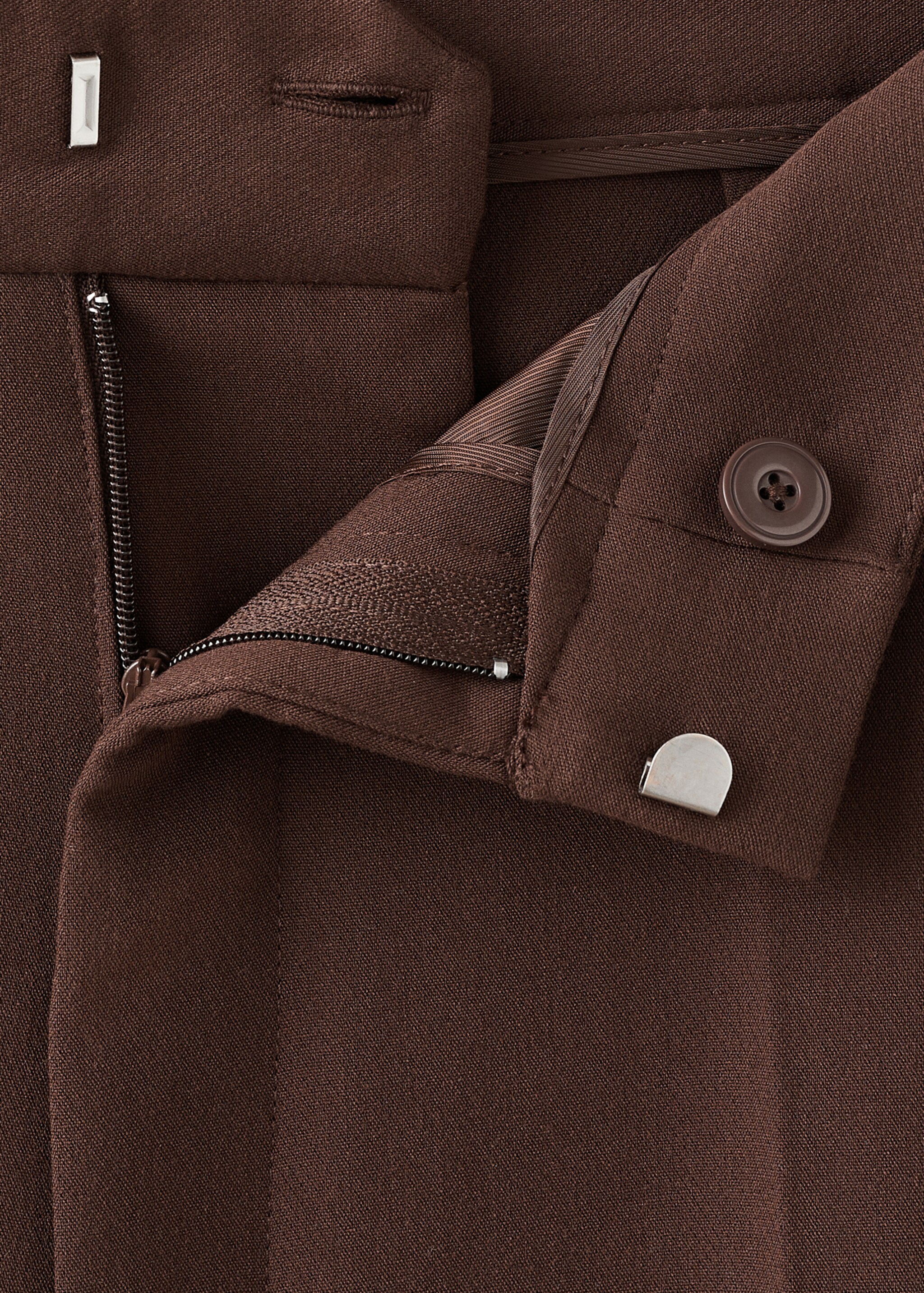 High-waist straight trousers - Details of the article 0, Chocolate. Ref: 17096743-00.