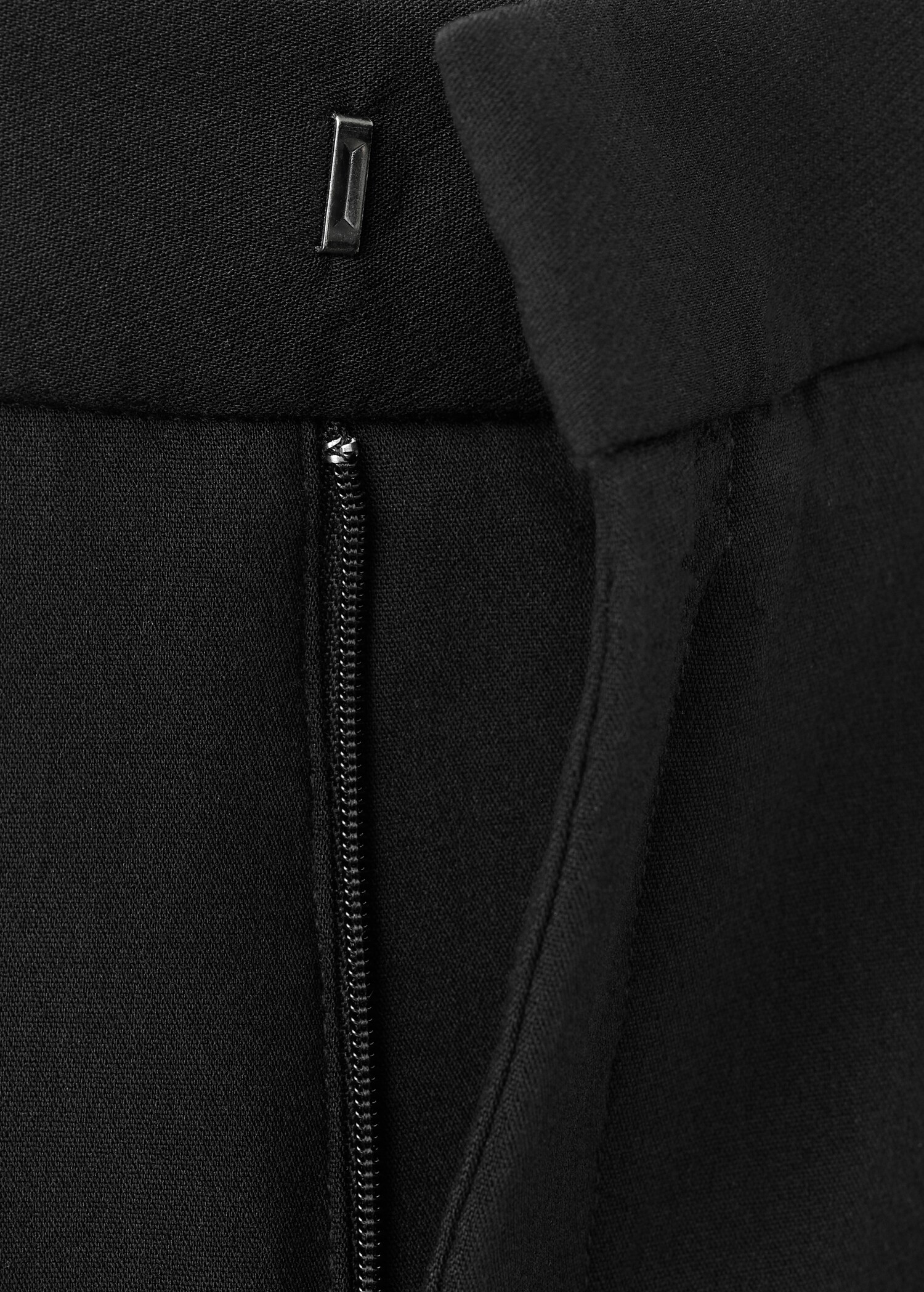 High-waist straight trousers - Details of the article 0