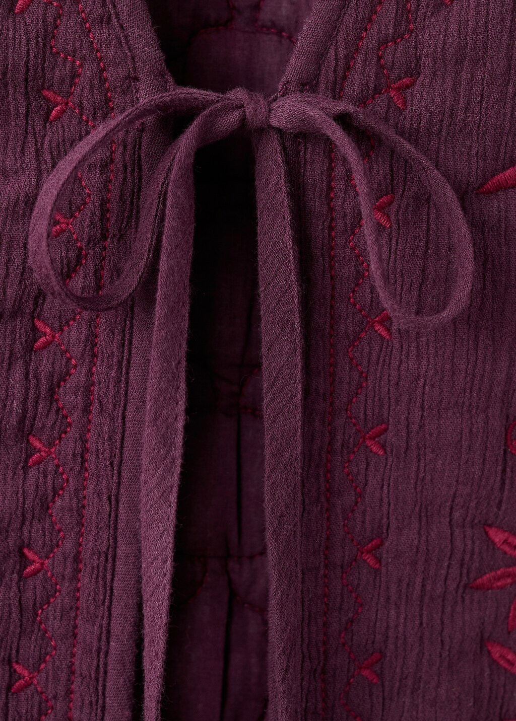 Floral-embroidered vest