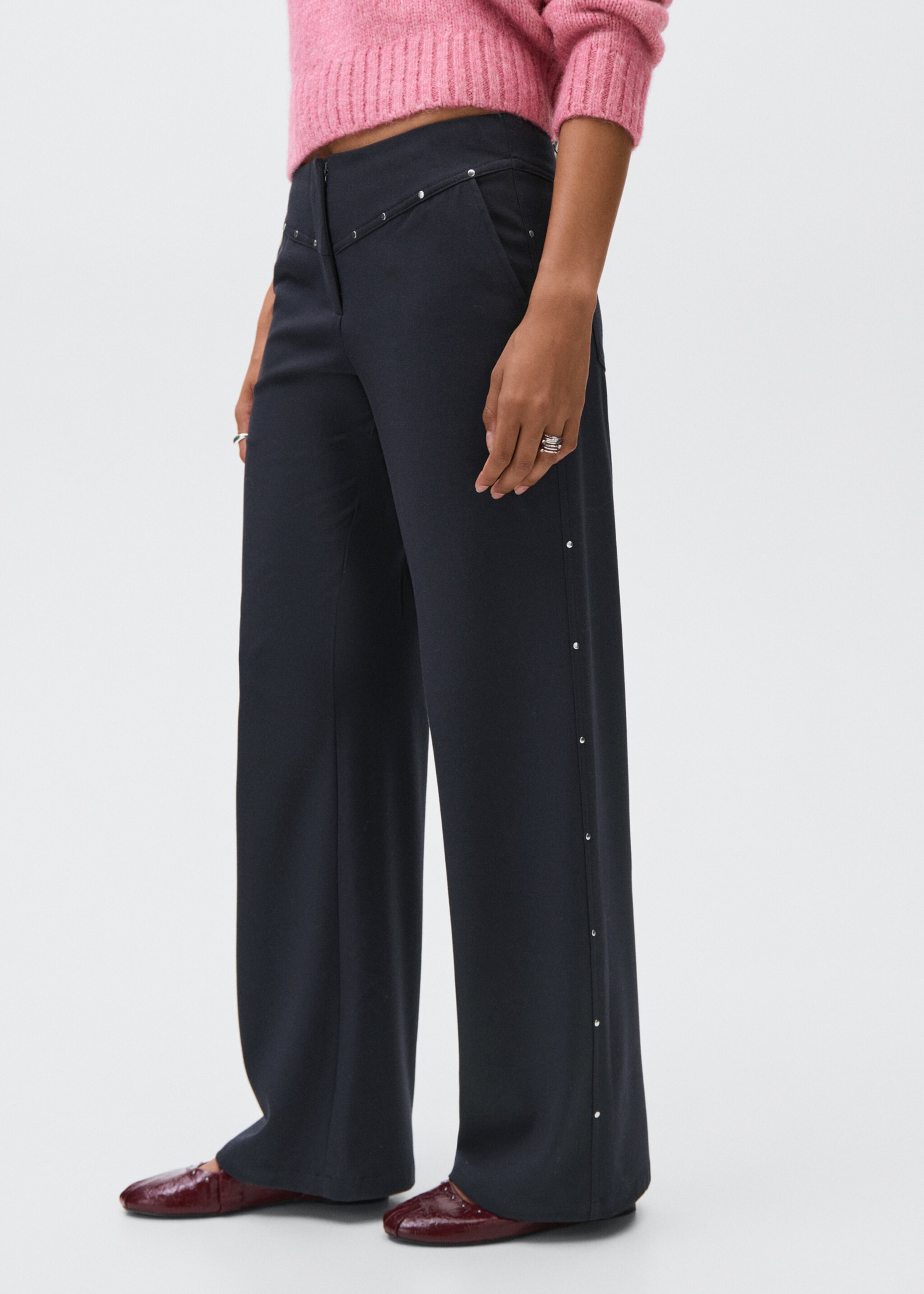 Low-waist studded trousers - Details of the article 6, Navy. Ref: 17097123-00.