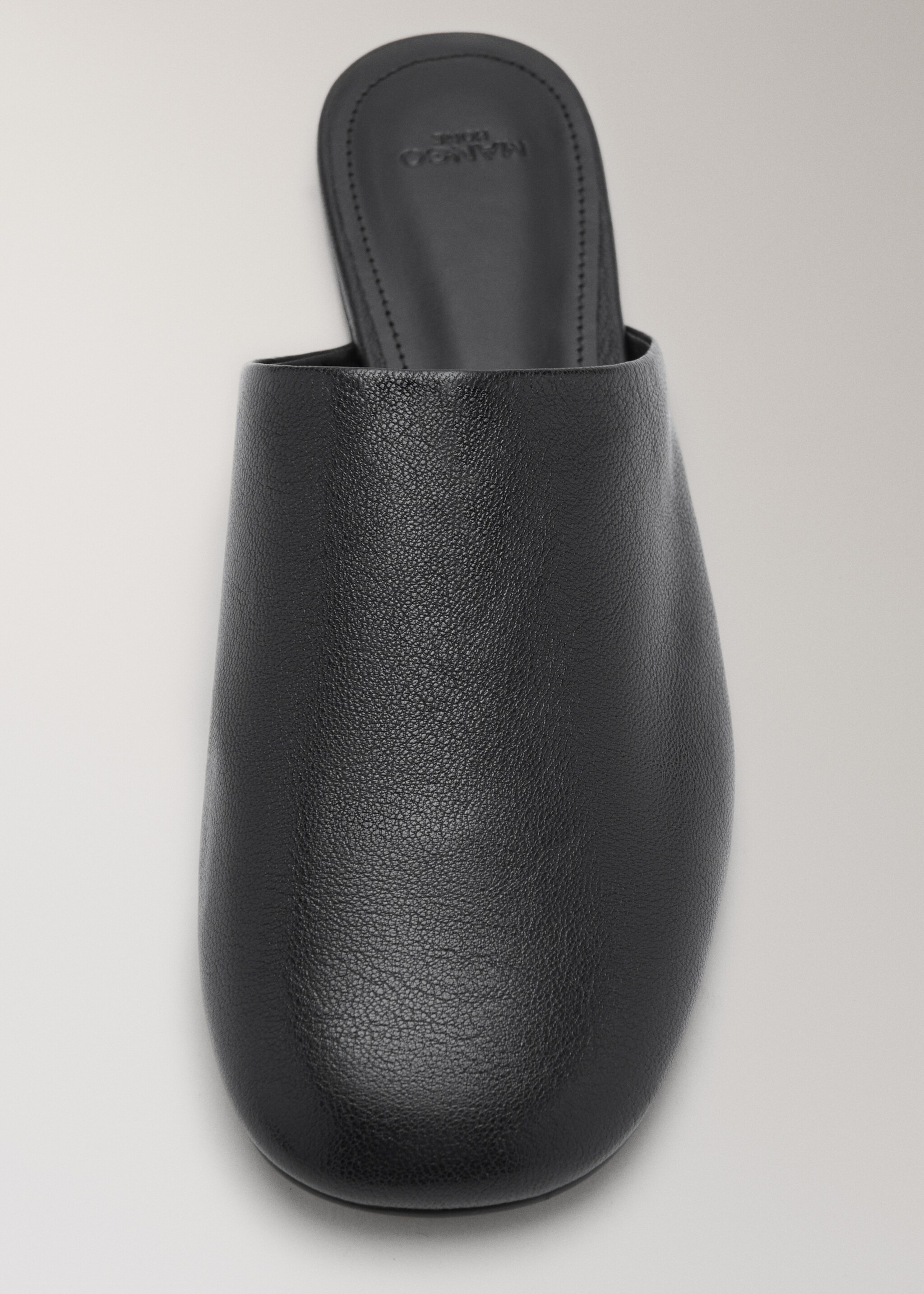 Dutti leather loafer - Details of the article 1, Black. Ref: 17097133-00.