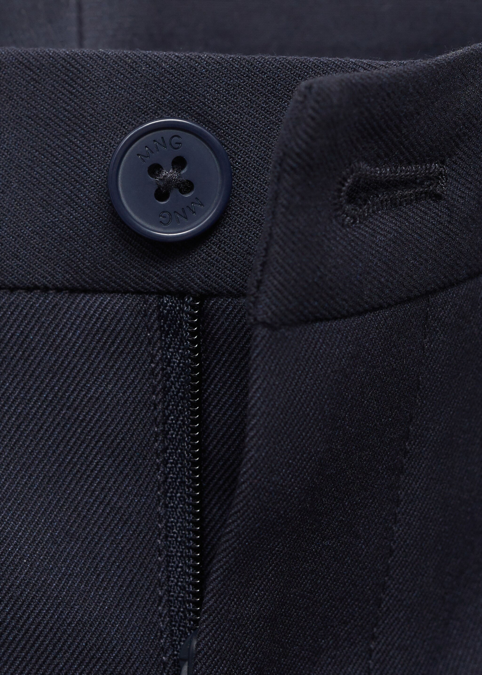 Straight striped trousers - Details of the article 8