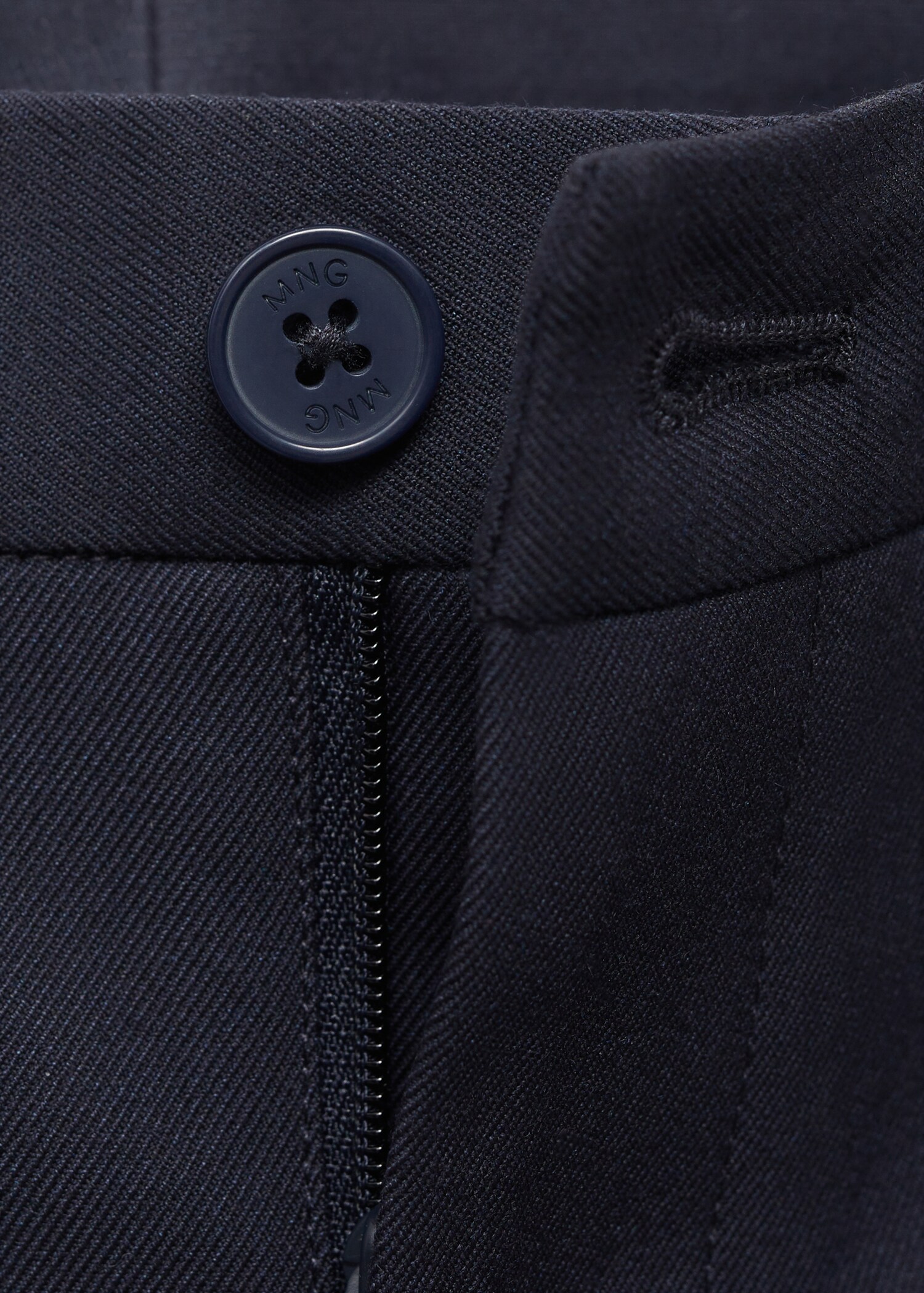 Straight striped trousers - Details of the article 8