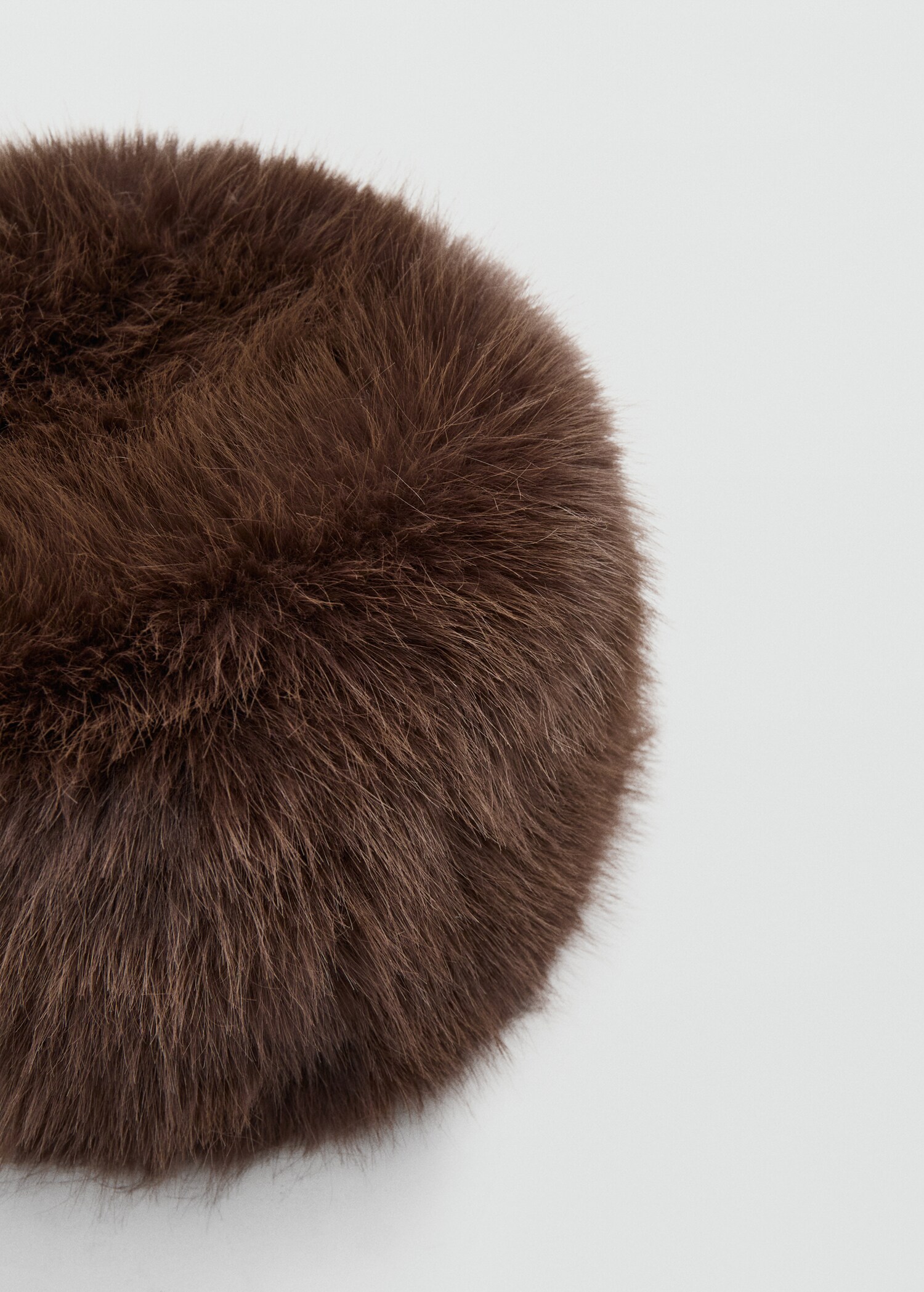 Fur-effect hat - Details of the article 1