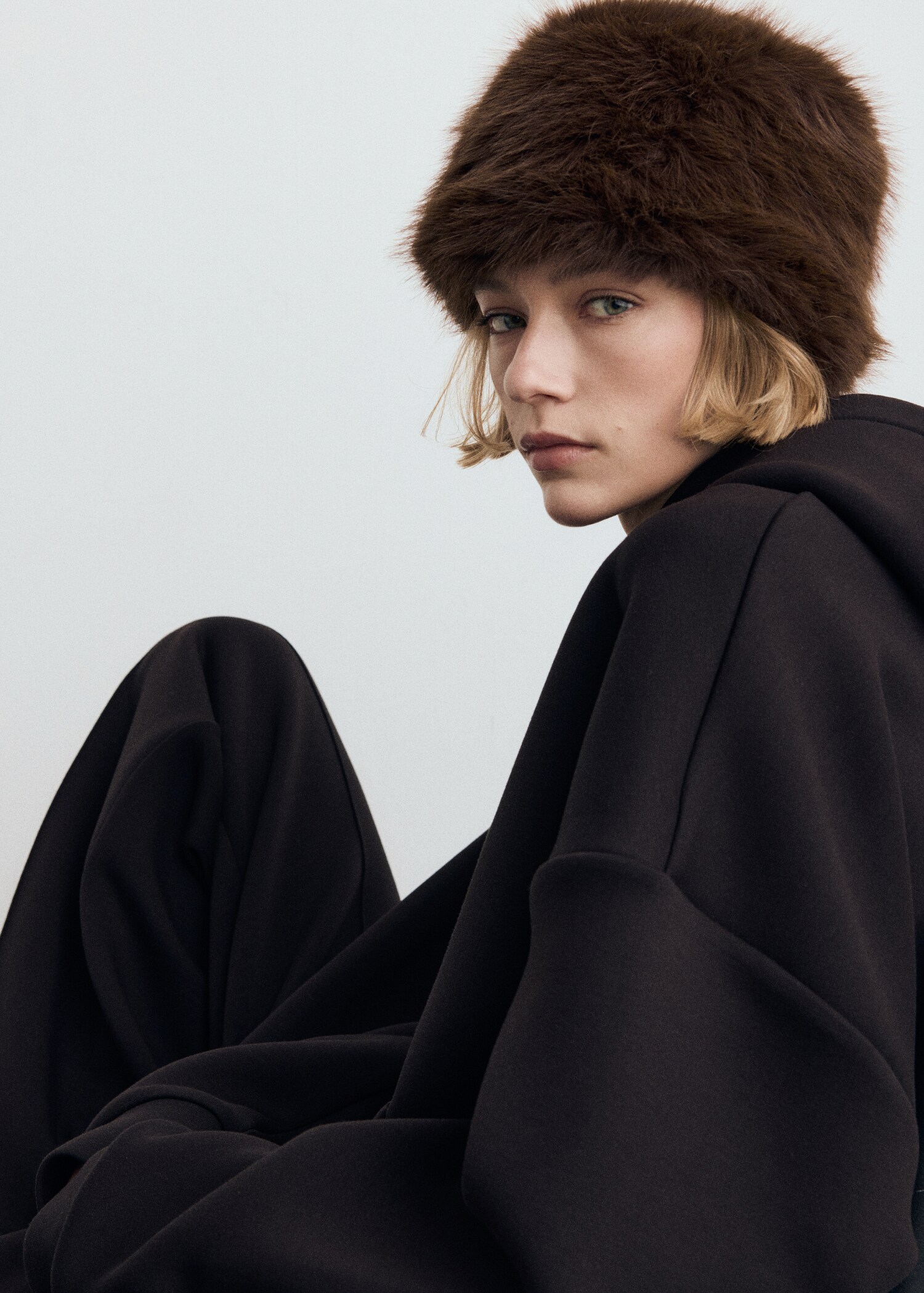 Fur-effect hat - Details of the article 9
