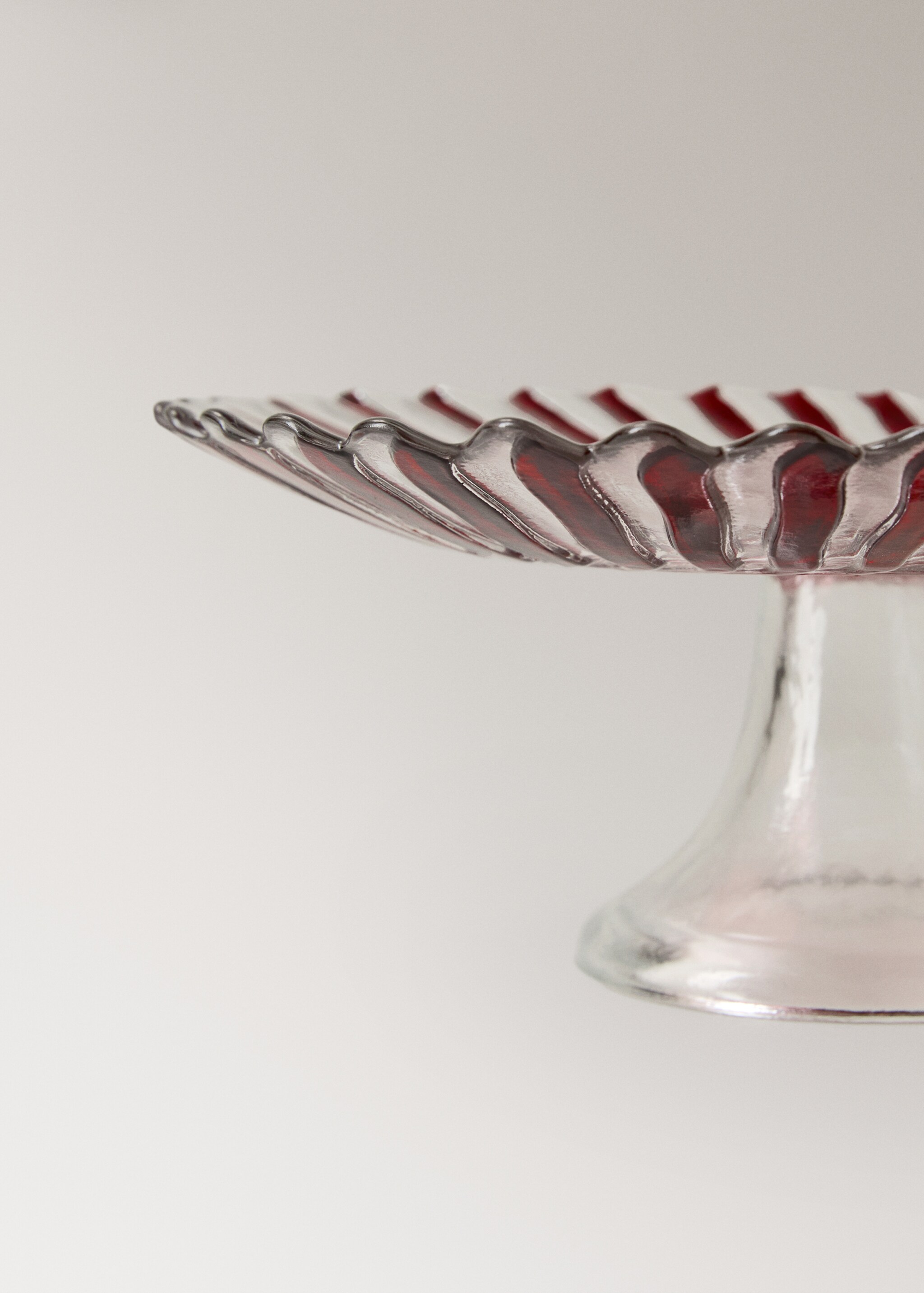 Glass cake stand with spiral print - Details of the article 2, Red. Ref: 17097778-00.