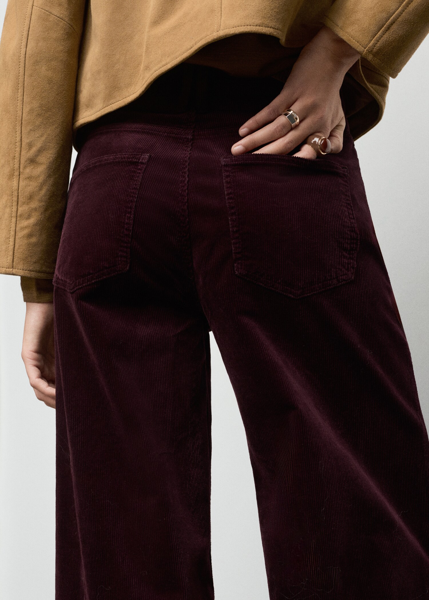 Wide-leg corduroy jeans - Details of the article 1