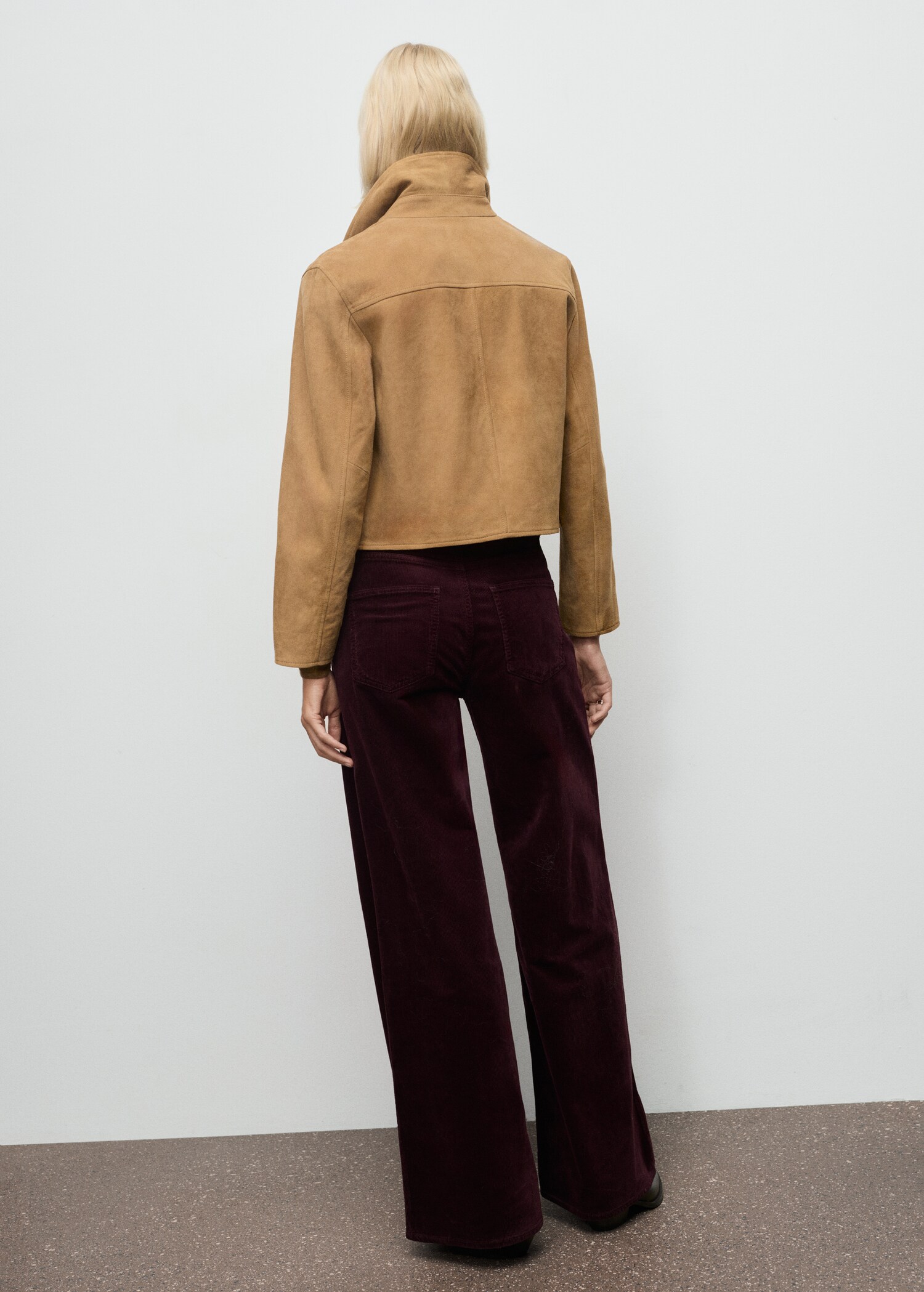 Wide-leg corduroy jeans - Reverse of the article