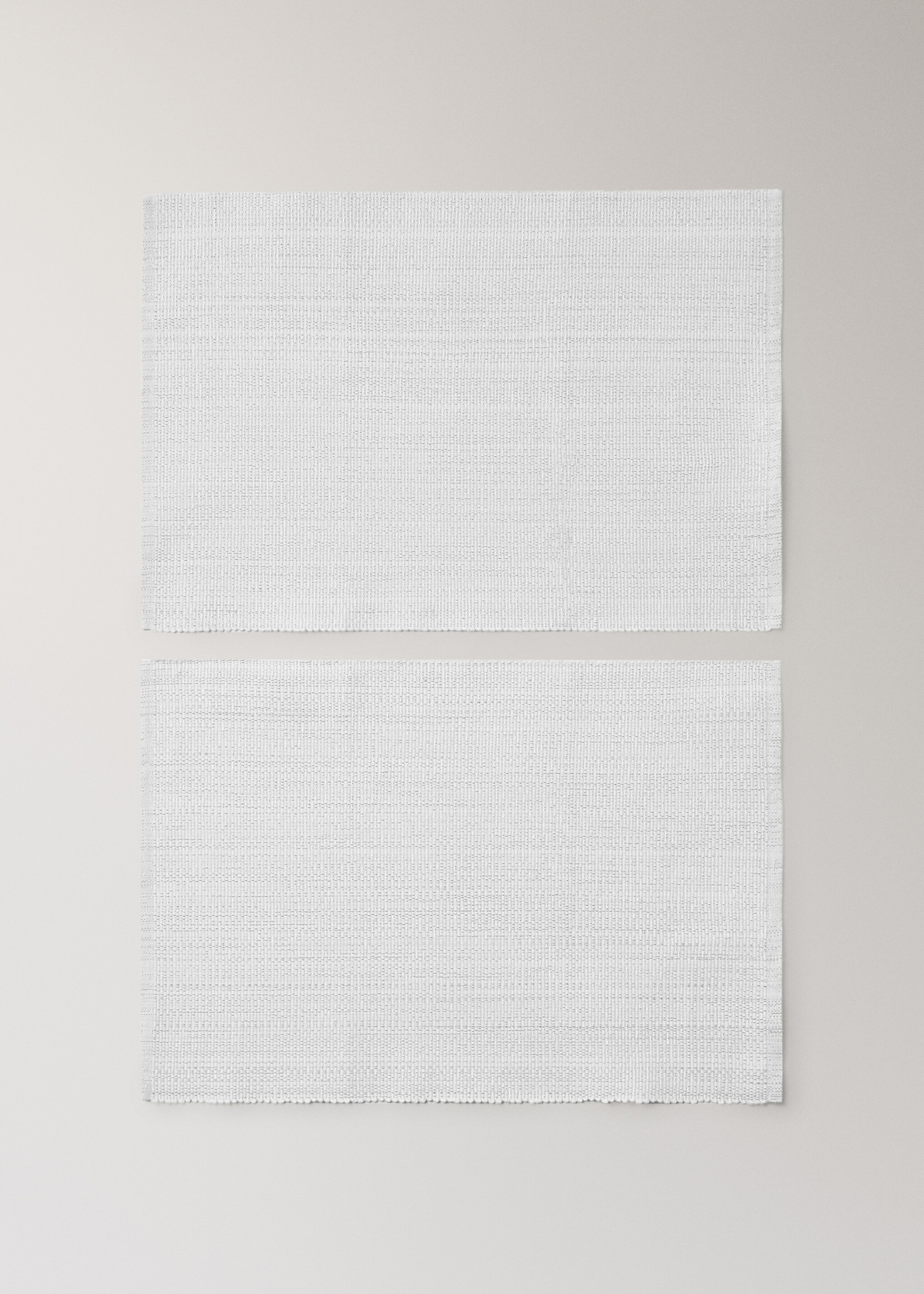 Cotton placemats with metallised fibre - Article without model, Silver. Ref: 17097781-00.