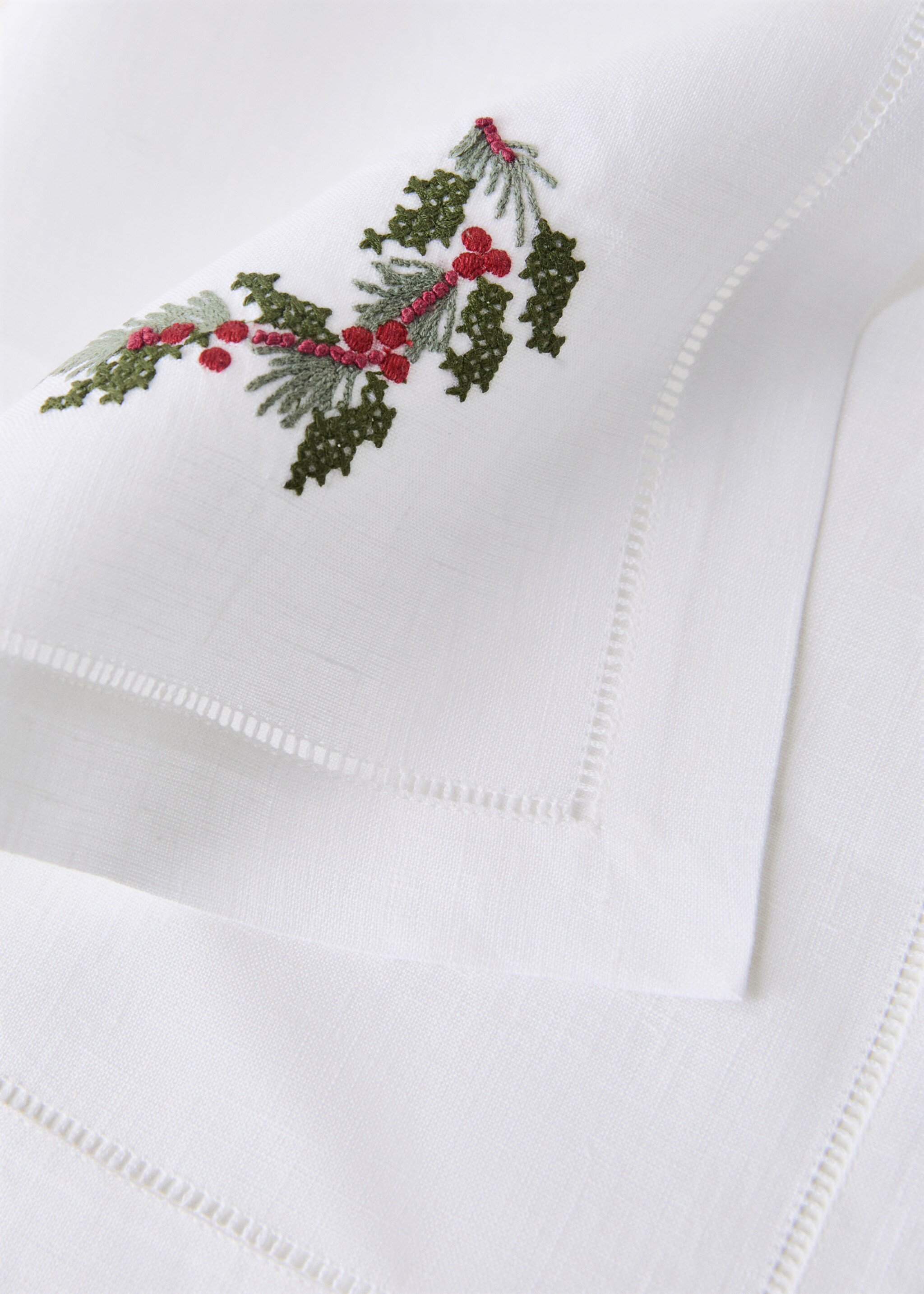 Cross-point napkins - Details of the article 2, White. Ref: 17097784-00.