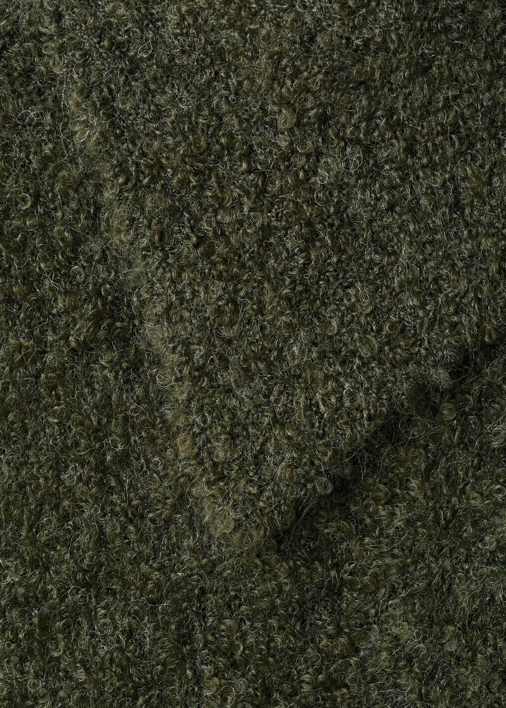 Turtleneck knitted vest