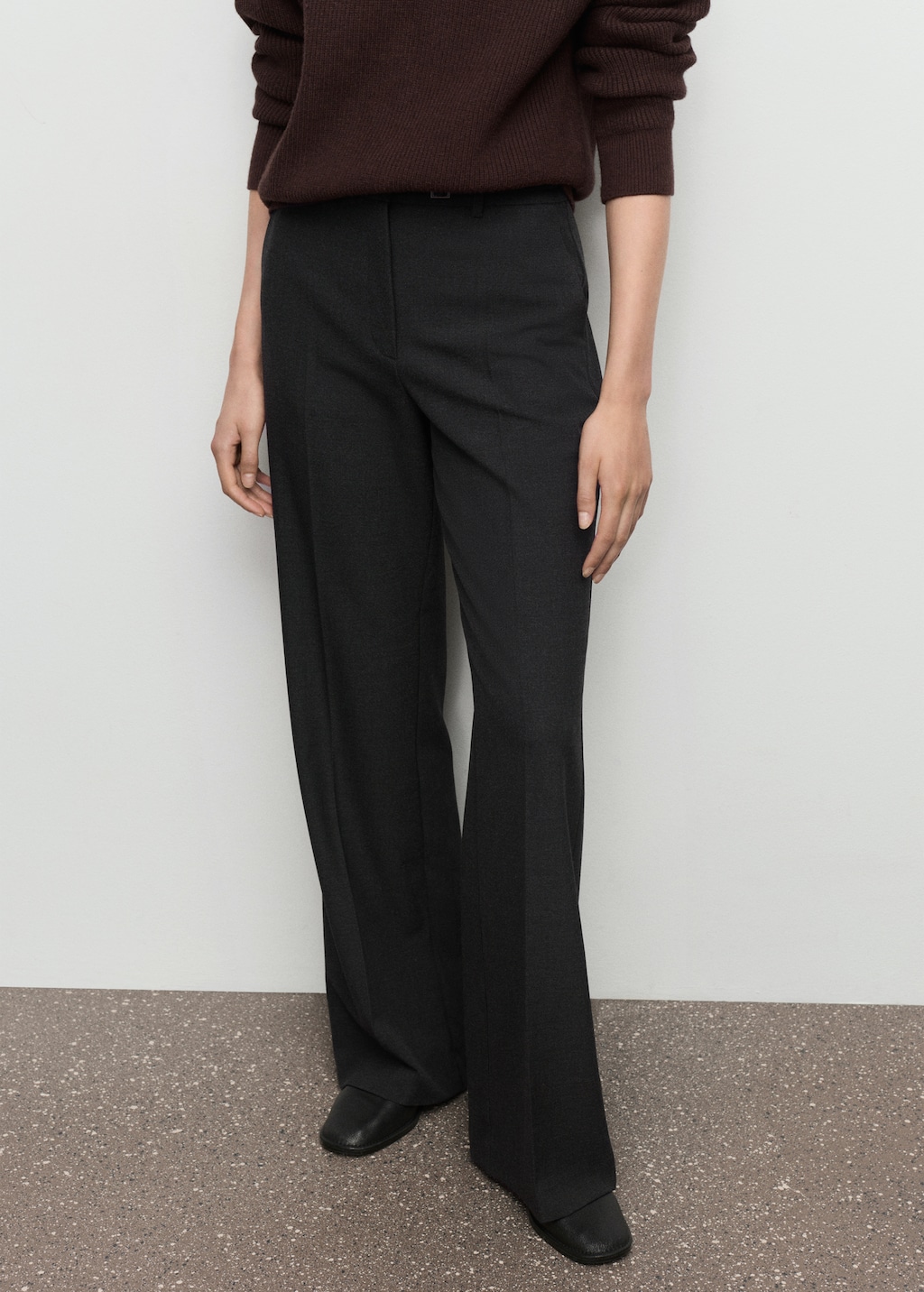 Belt straight-fit pants