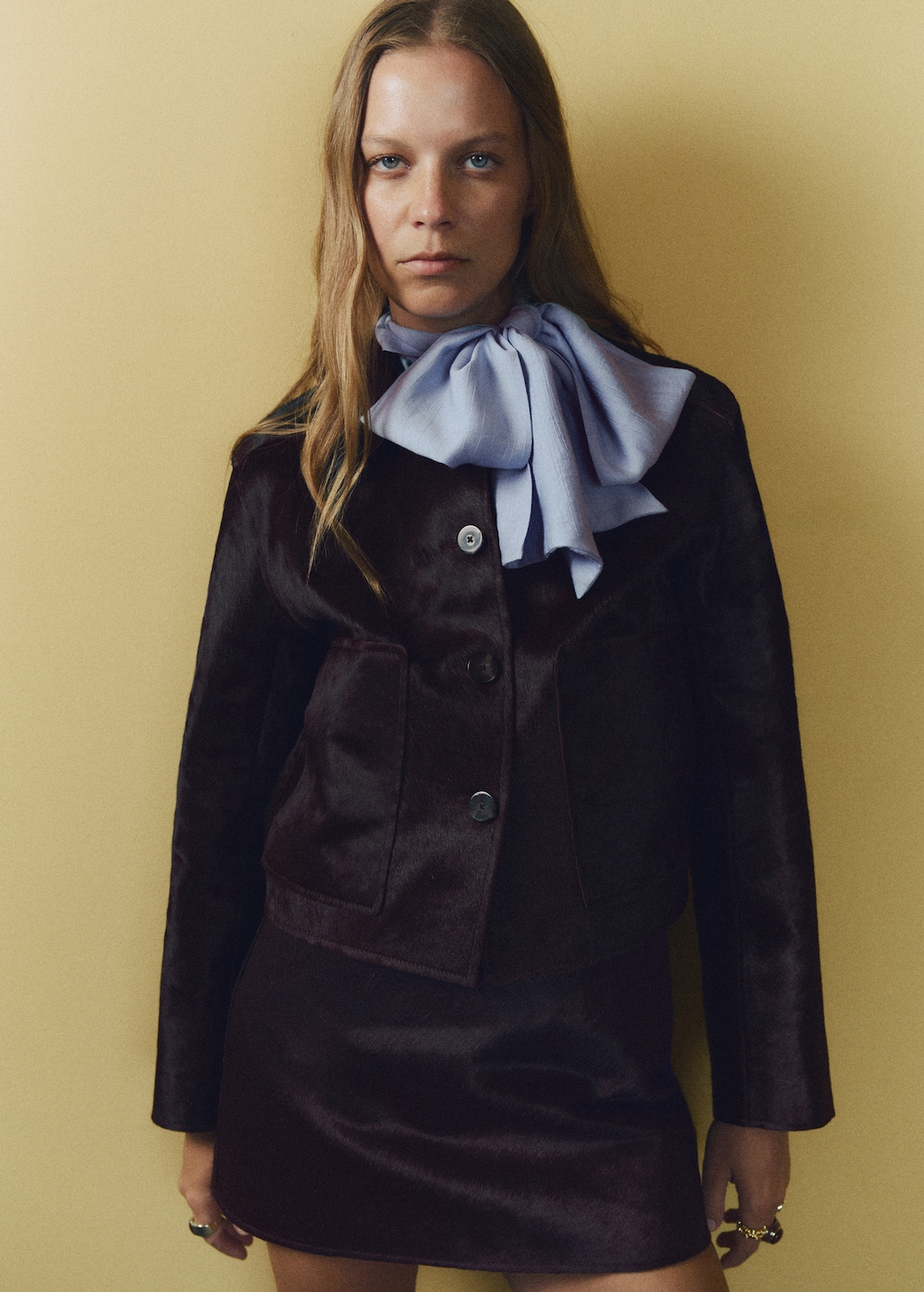 Leather mini-skirt with fur