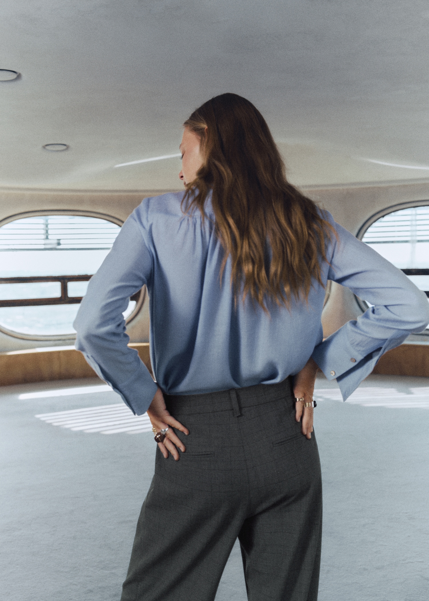 Pantalón traje cuadros pinzas Mujer MANGO España (Península y