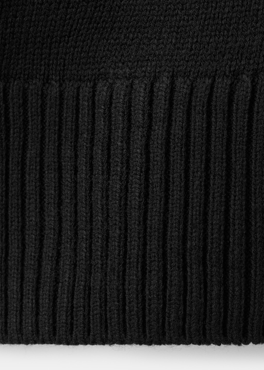 Oversized V-neck cardigan