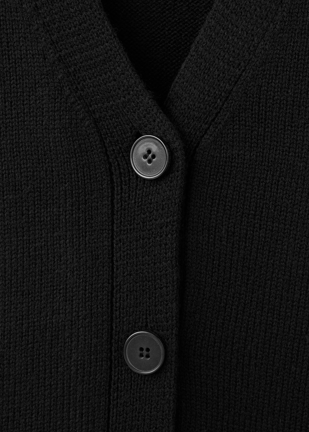 Oversized V-neck cardigan