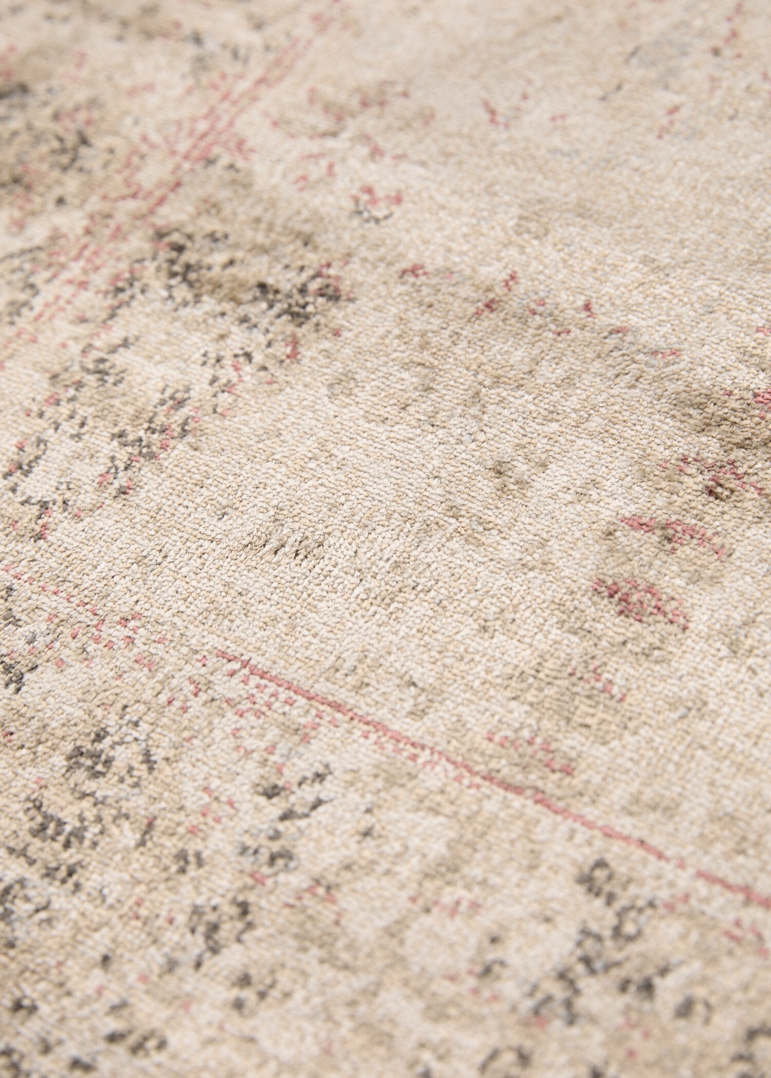 Aged effect rug - Details of the article 2