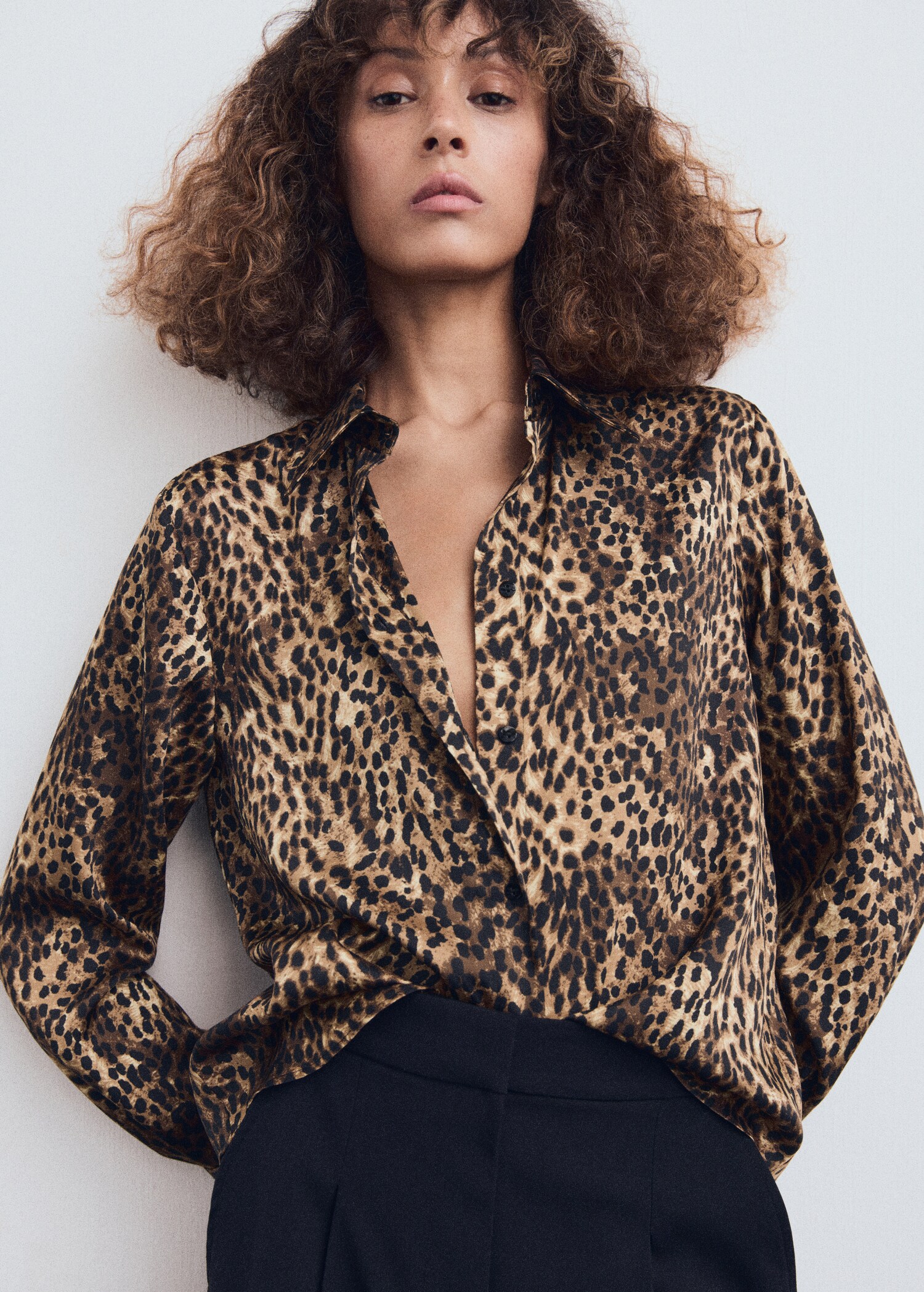 Chemise satinée léopard - Détail de l'article 1