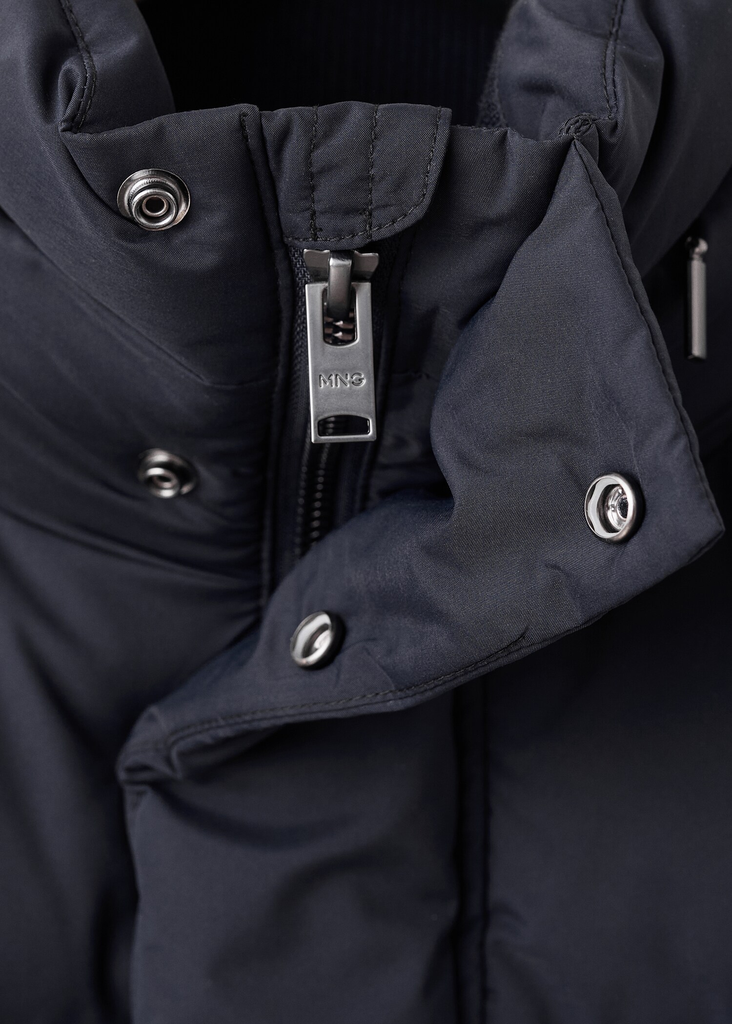 Anorak alonso - Details of the article 8
