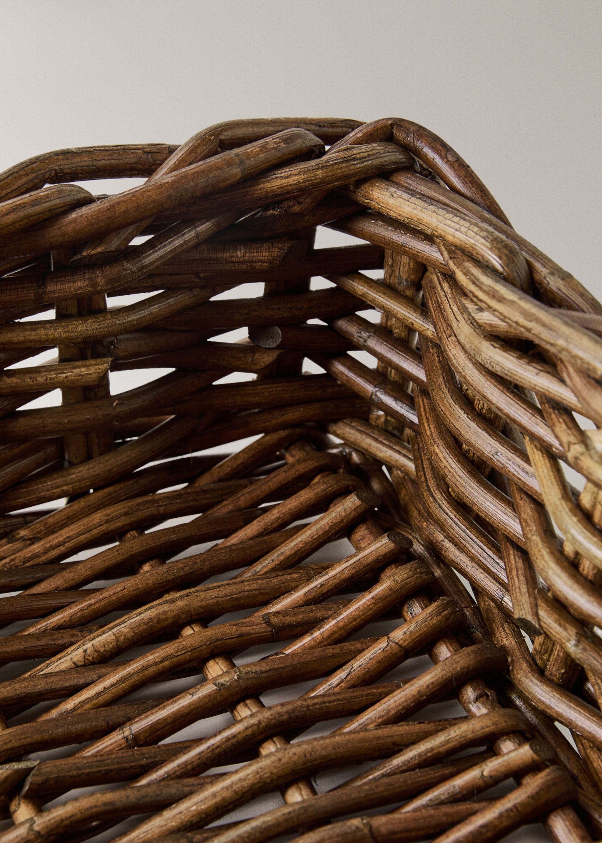 Rattan firewood basket - Λεπτομέρεια του προϊόντος 3, Καφέ. Ref: 17097886-00.