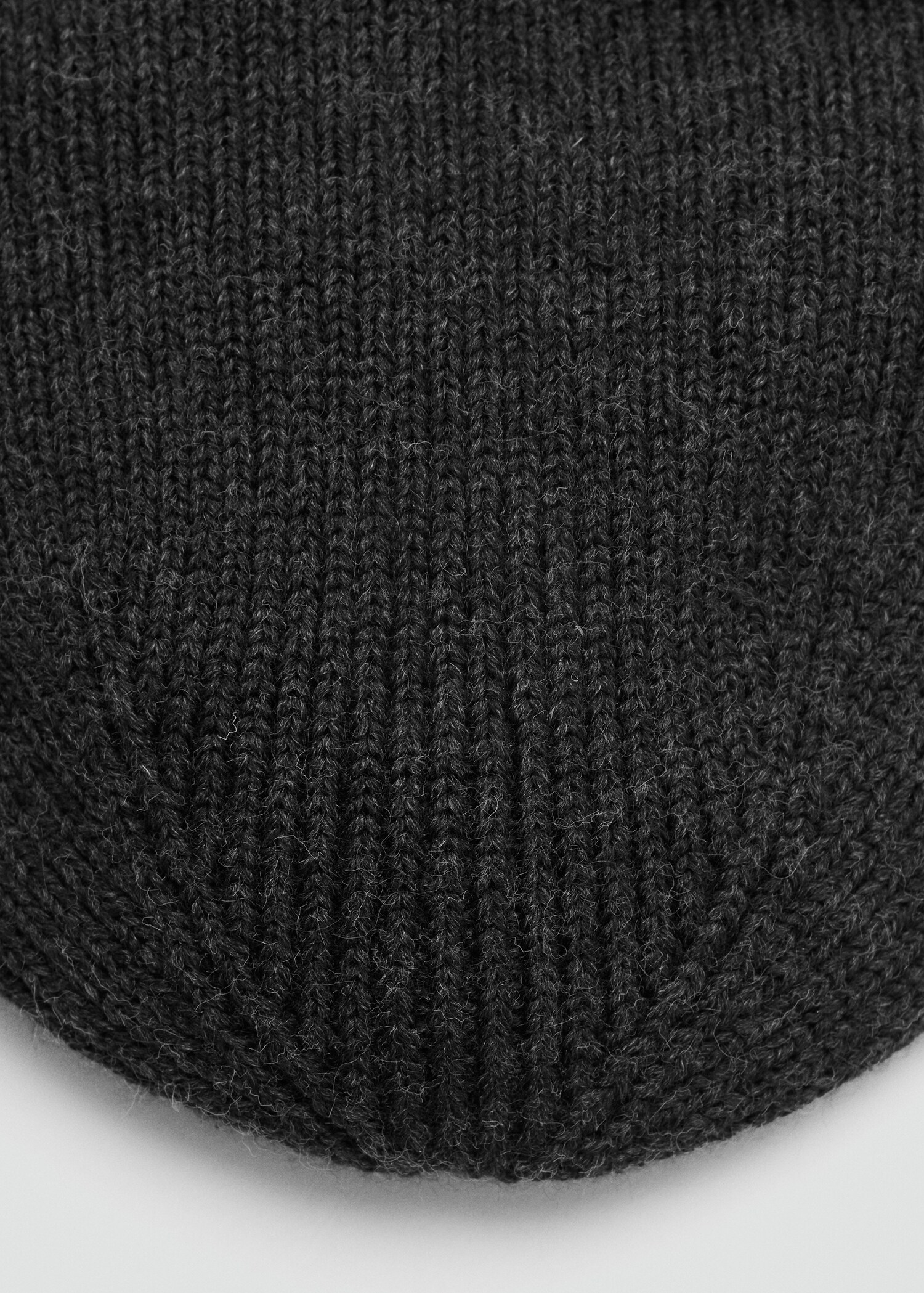 Ribbed wool beanie - Details of the article 1