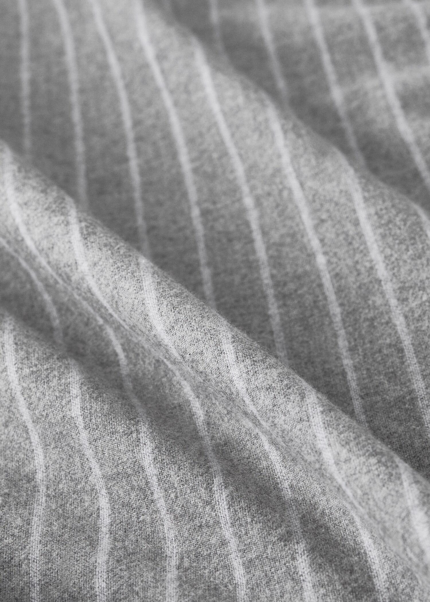 Reversible striped flannel cotton duvet cover for cot - Details of the article 1