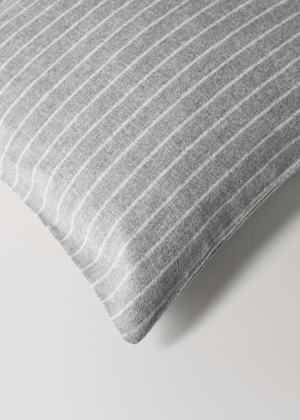 Reversible striped flannel cotton duvet cover for cot