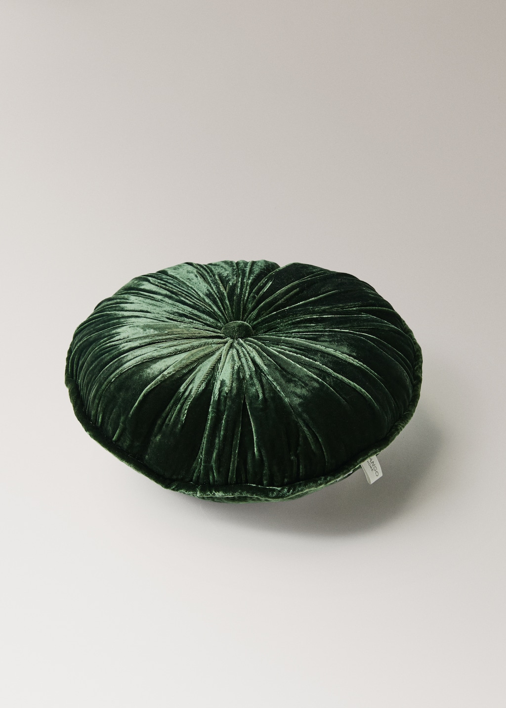 Round silk velvet cushion