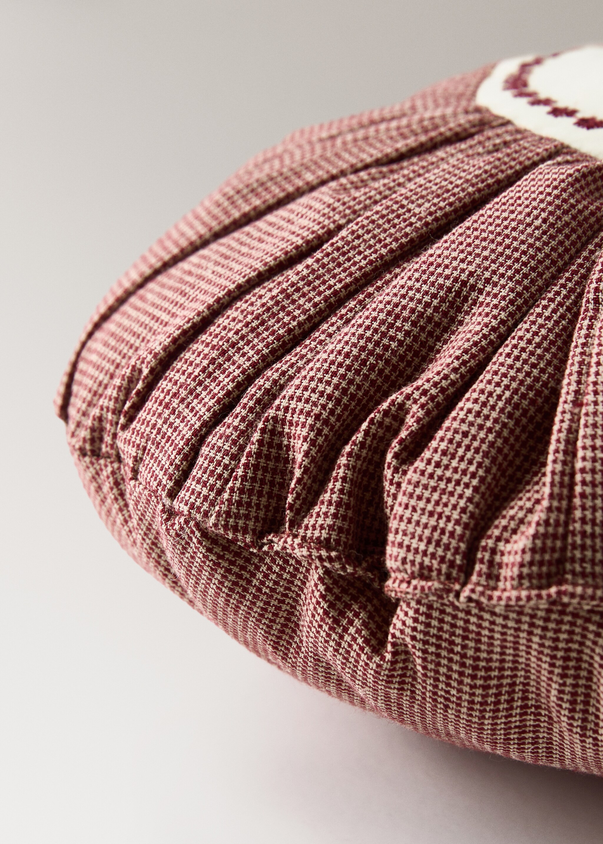 Дитяча кругла подушка з бавовни з вишитими деталями - Детальніше про товар 2, Червоний. Ref: 17097905-00.