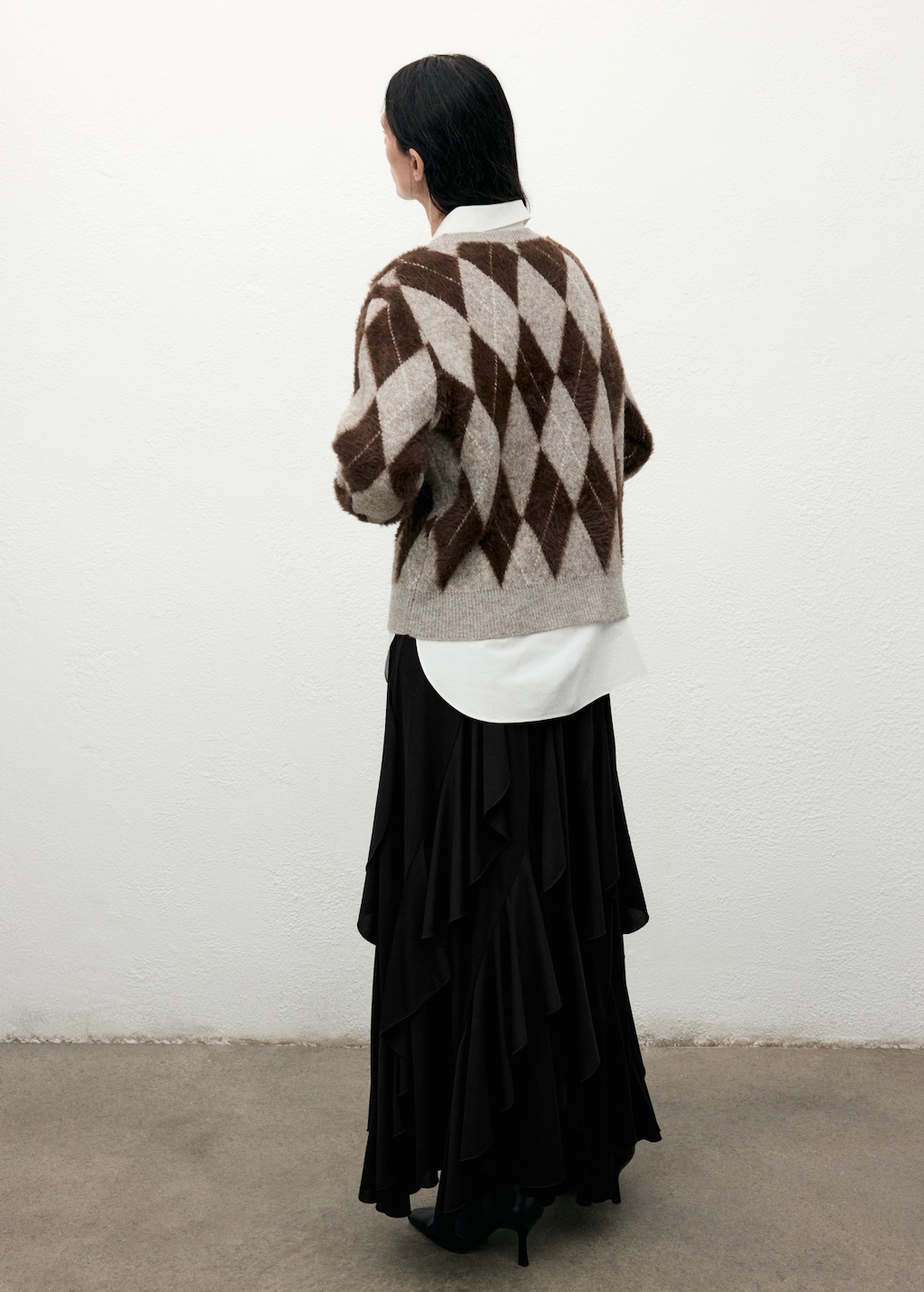 Asymmetrical ruffled skirt