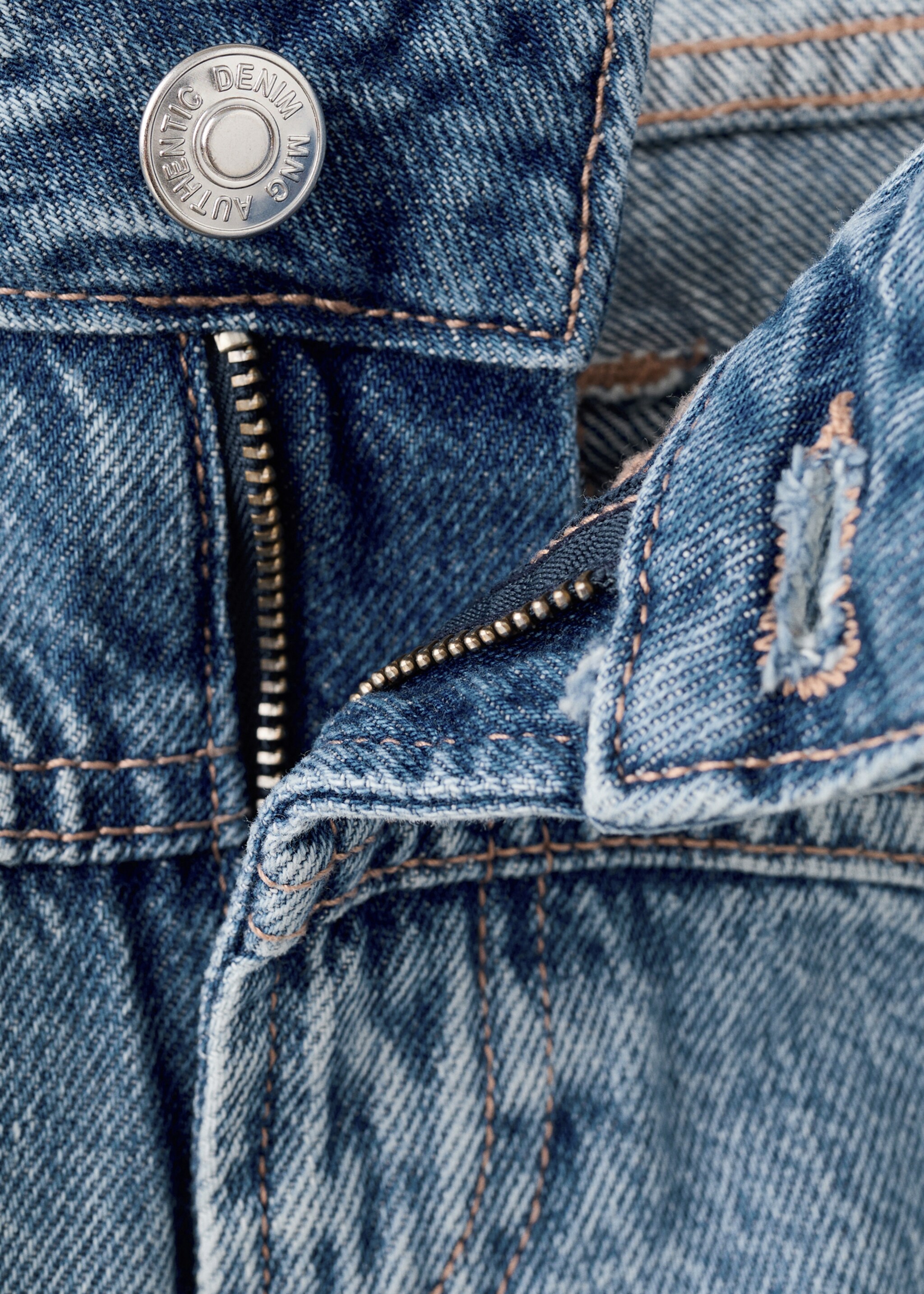 Wide leg jeans with seam detail - Details of the article 8, Medium Blue. Ref: 17098264-00.