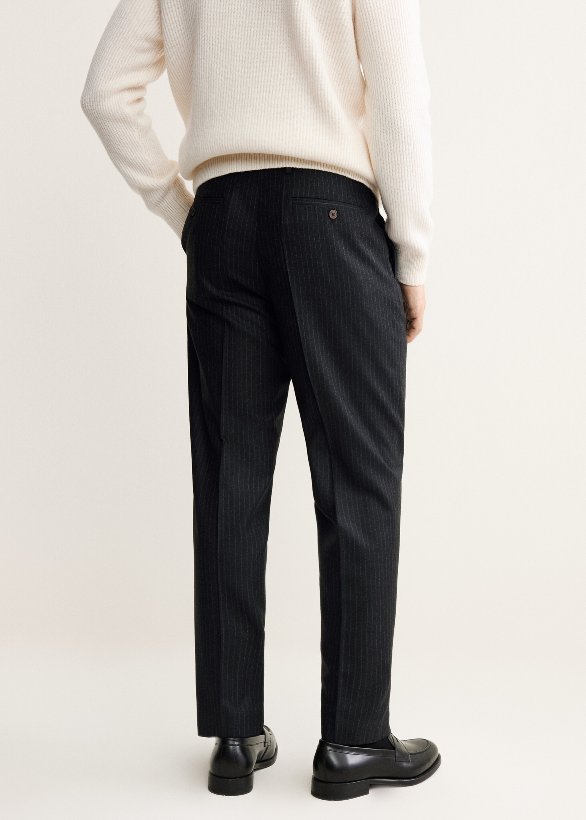 Pantalón 100% lana virgen regular fit rayas - Reverso del artículo, Gris oscuro vigoré. Ref: 17098265-00.