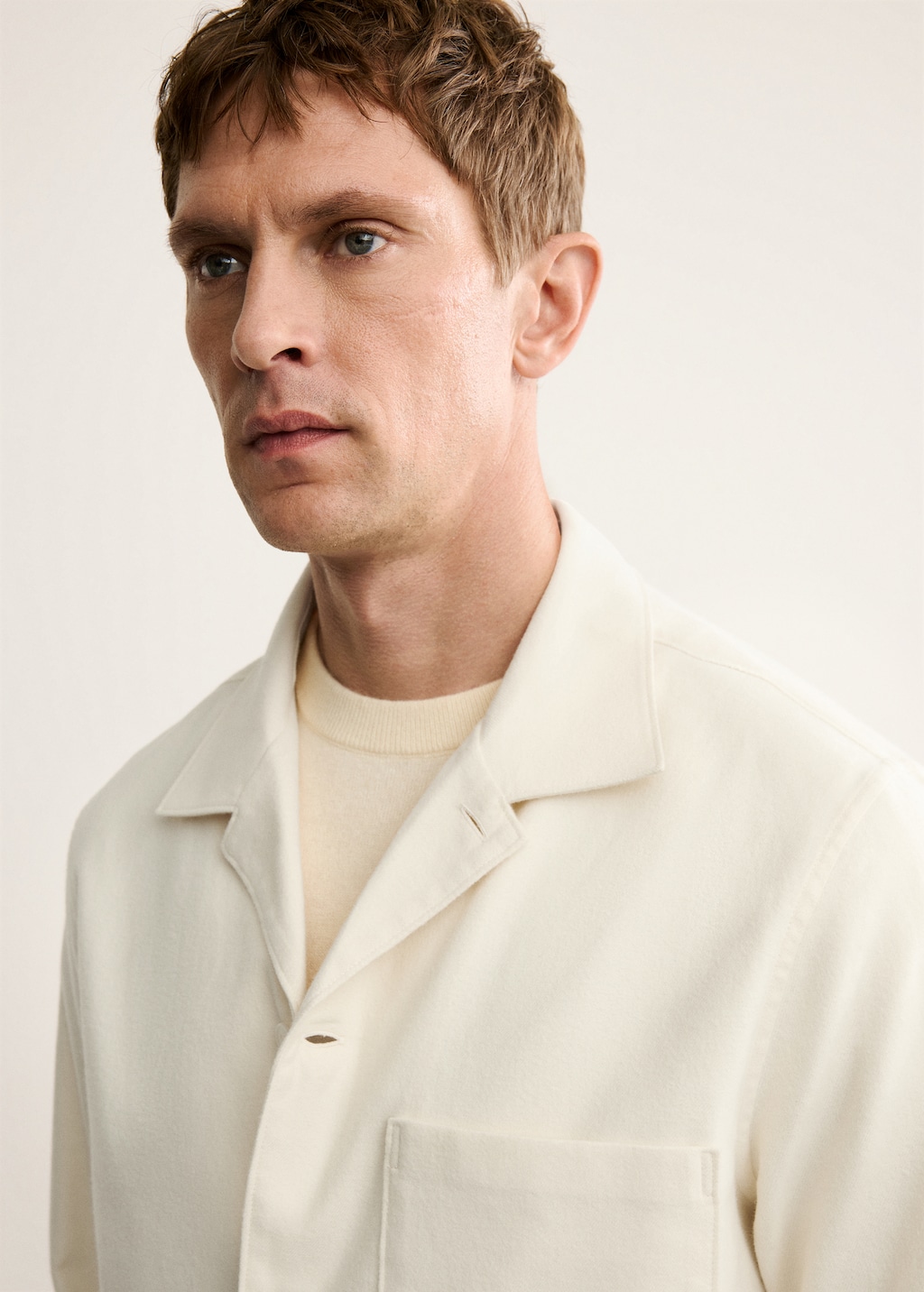 100% cotton overshirt with pockets