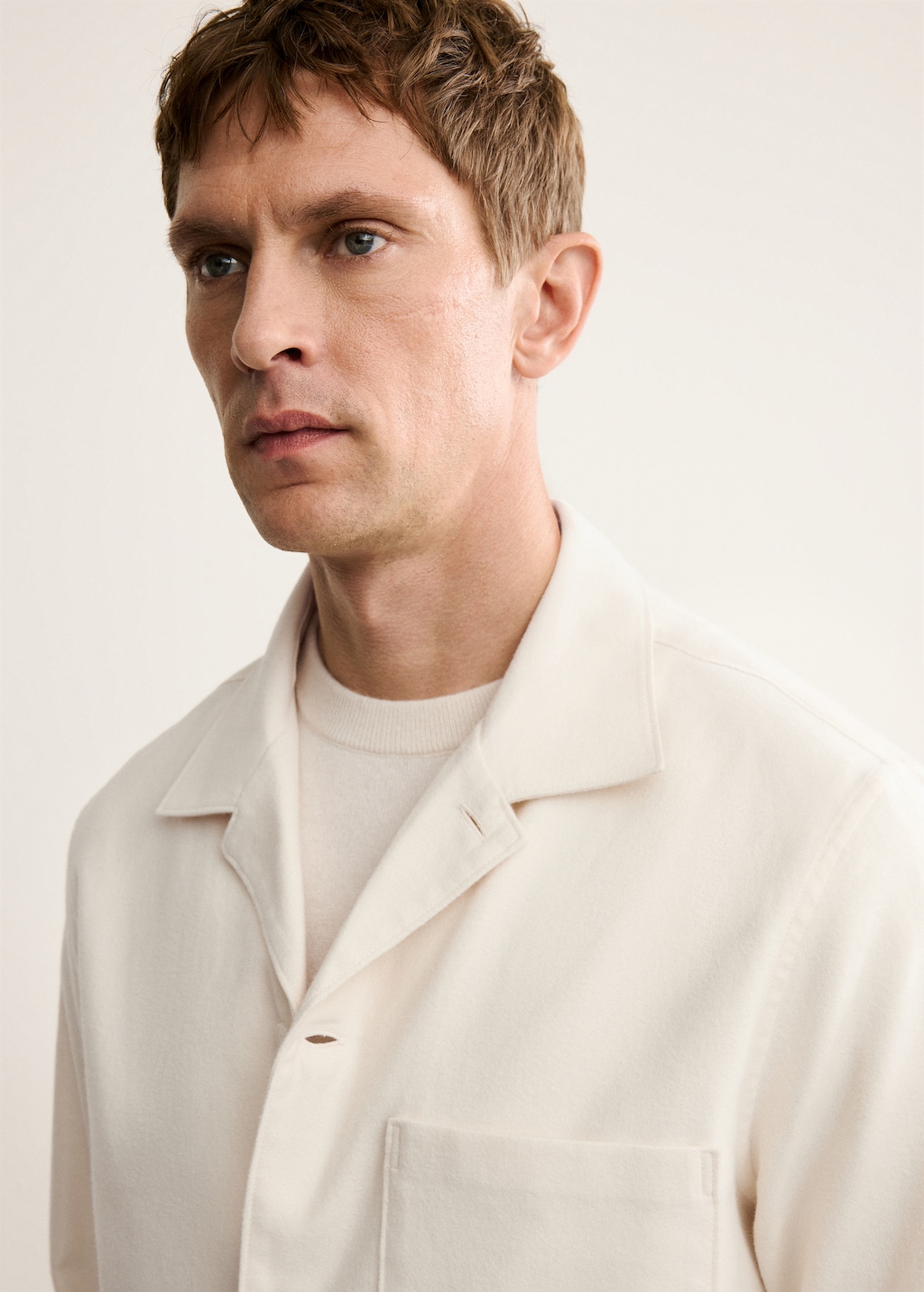 100% cotton overshirt with pockets