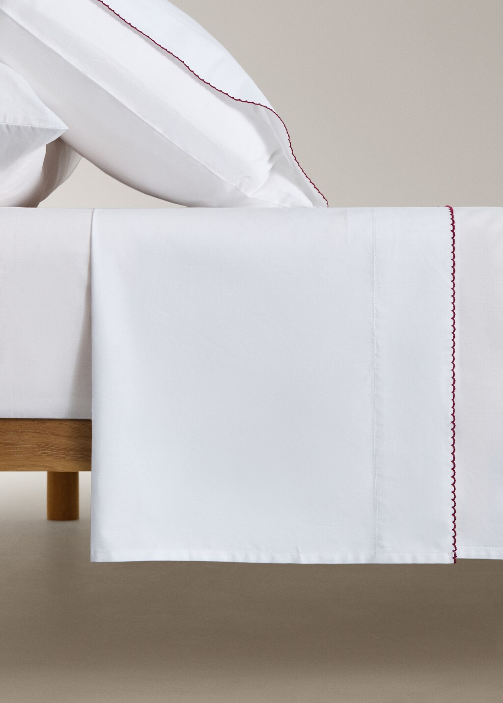 Percale cotton children's top sheet with contrasting picot detail for 90cm bed