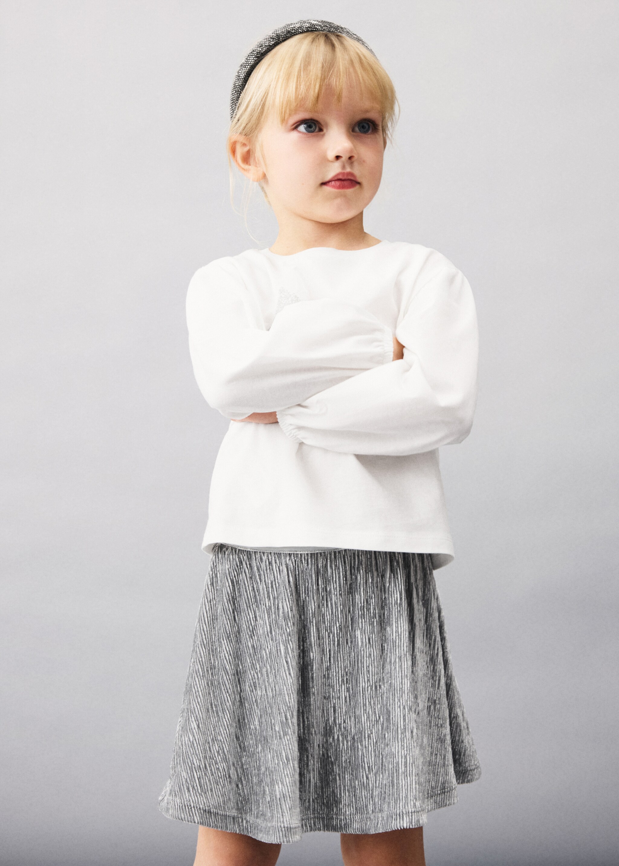 Pleated metallic skirt - Medium plane, Charcoal. Ref: 17099095-00.