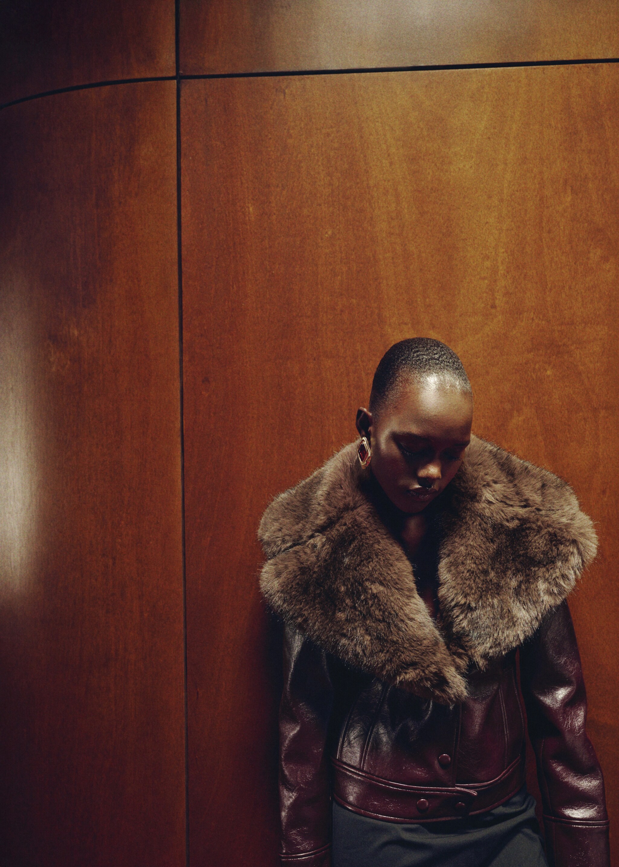 Leather-effect jacket with fur-effect collar - Details of the article 1, Maroon. Ref: 17099101-00.