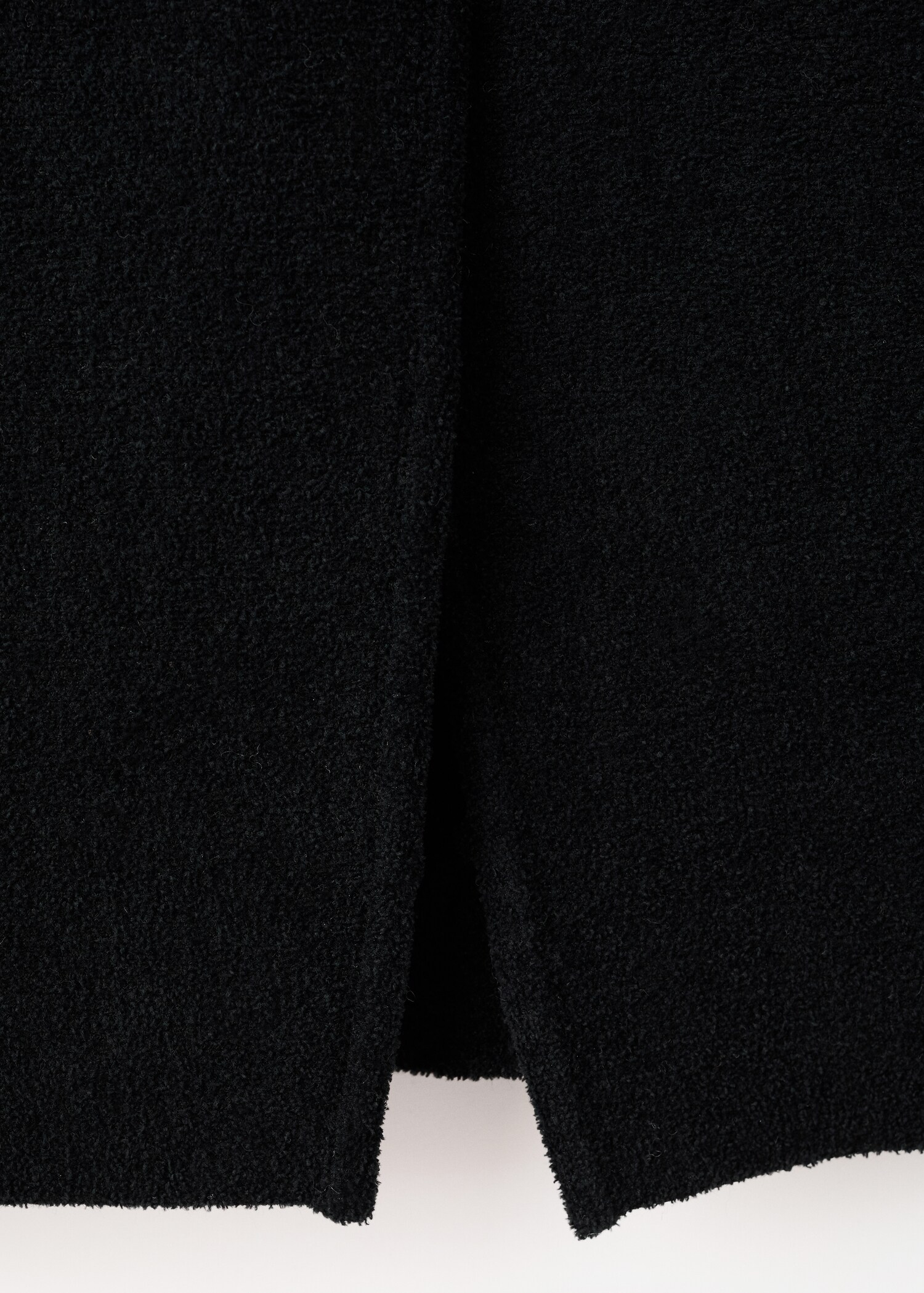 Knitted cardigan with jewel button - Details of the article 0